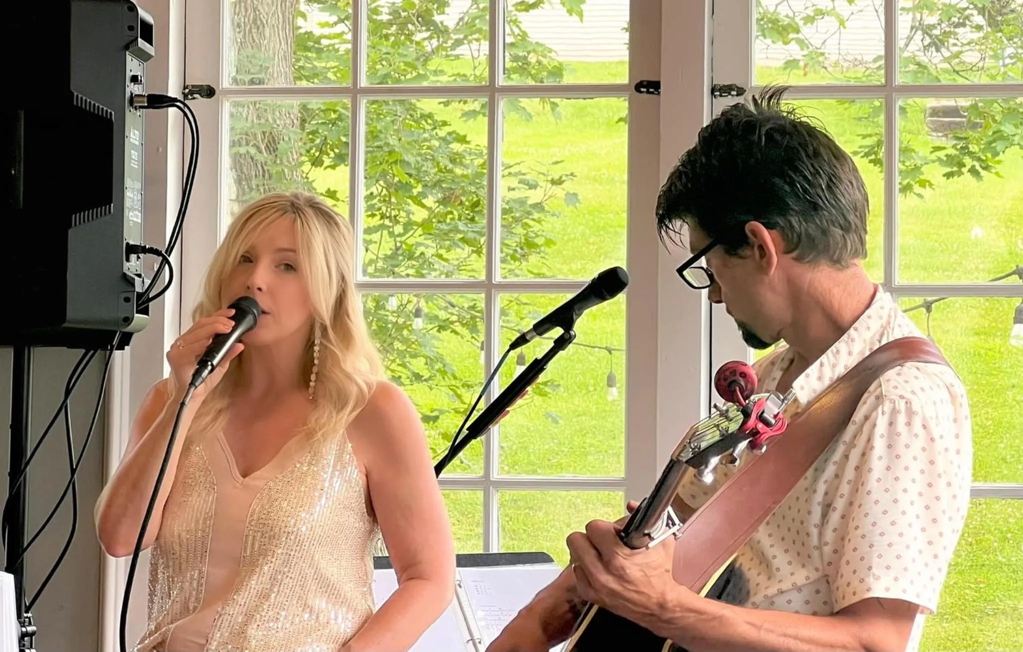 Evening entertainment in Deer Creek Winery at Watson Estate