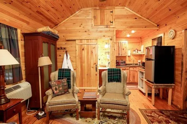 Deer Creek Winery at Watson Estate