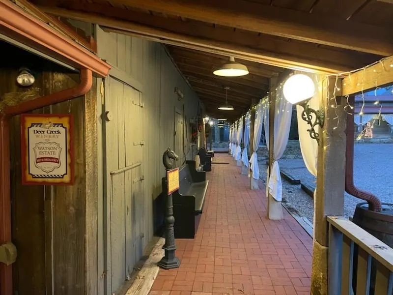 Deer Creek Winery at Watson Estate