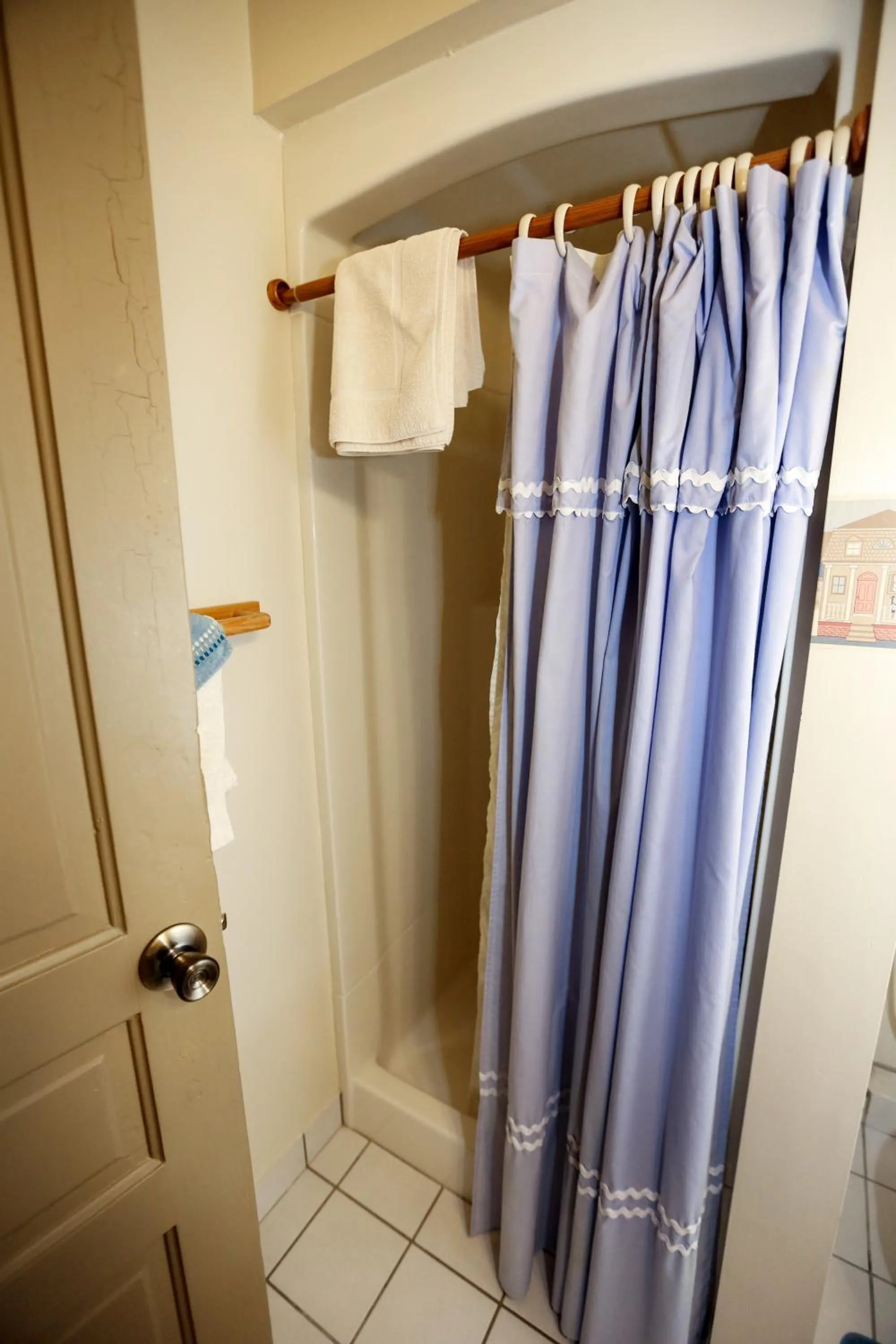 Deer Creek Winery at Watson Estate