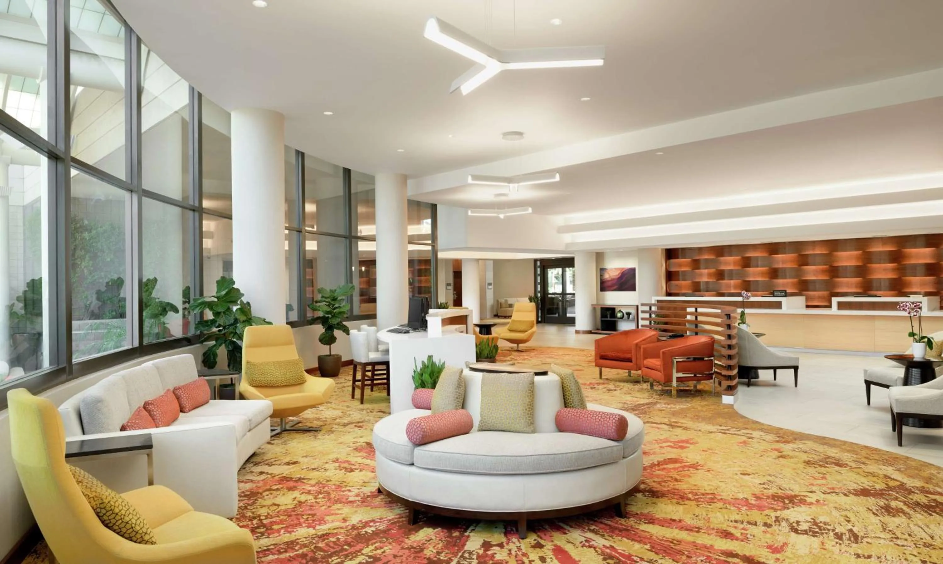 Lobby or reception in DoubleTree Suites by Hilton Phoenix