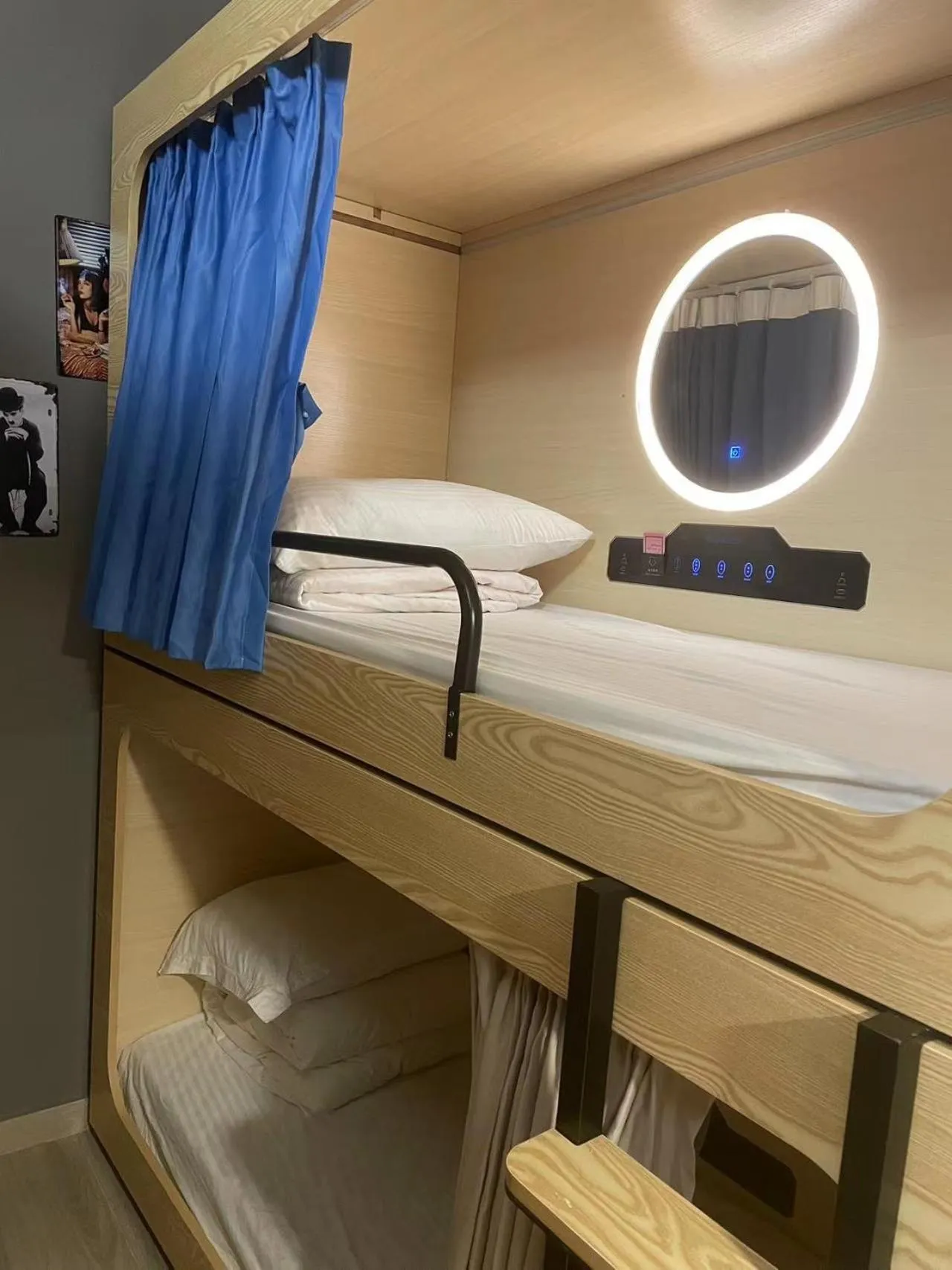 Bed in The House (Baguio)