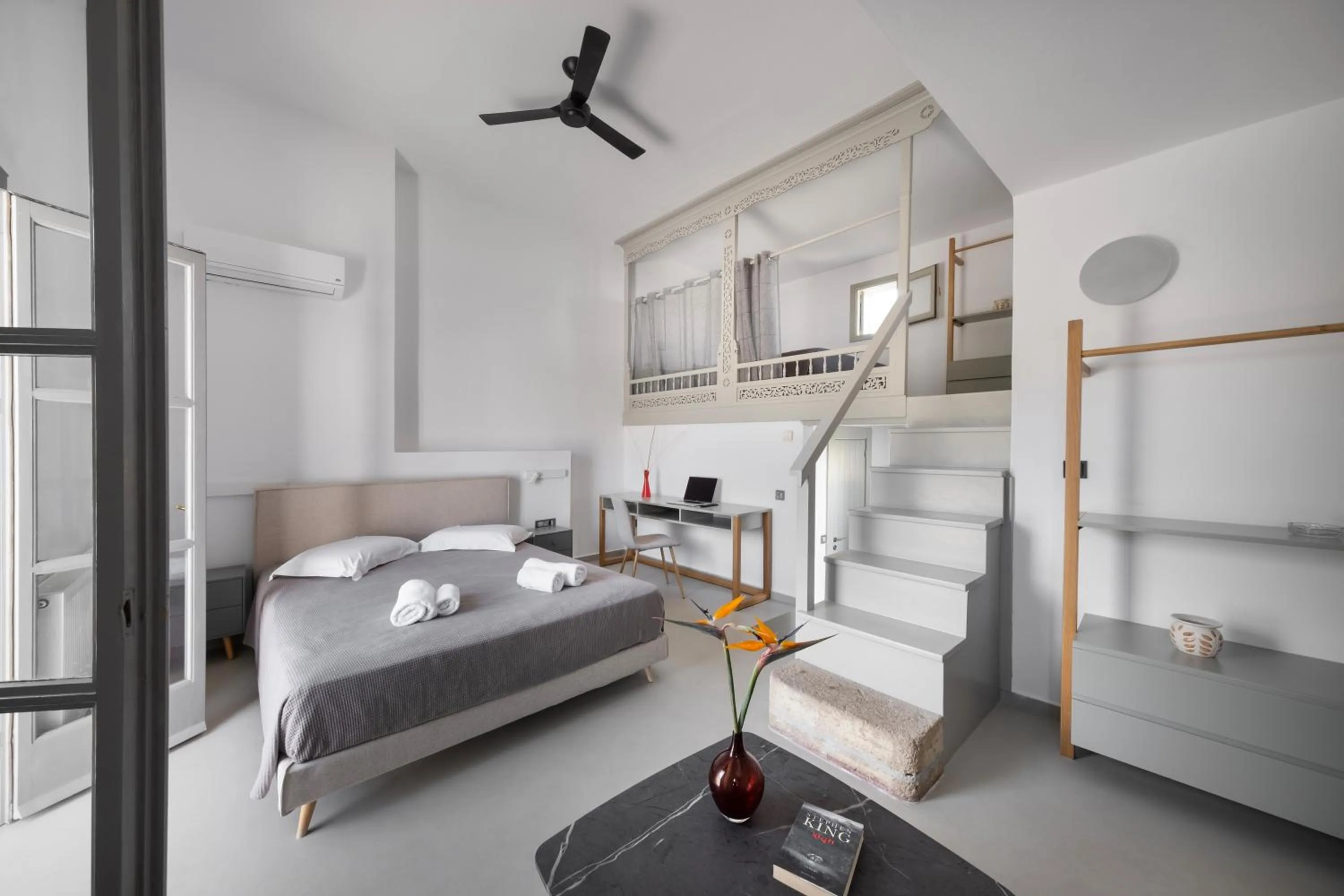 Bedroom in Hotel Nefeli