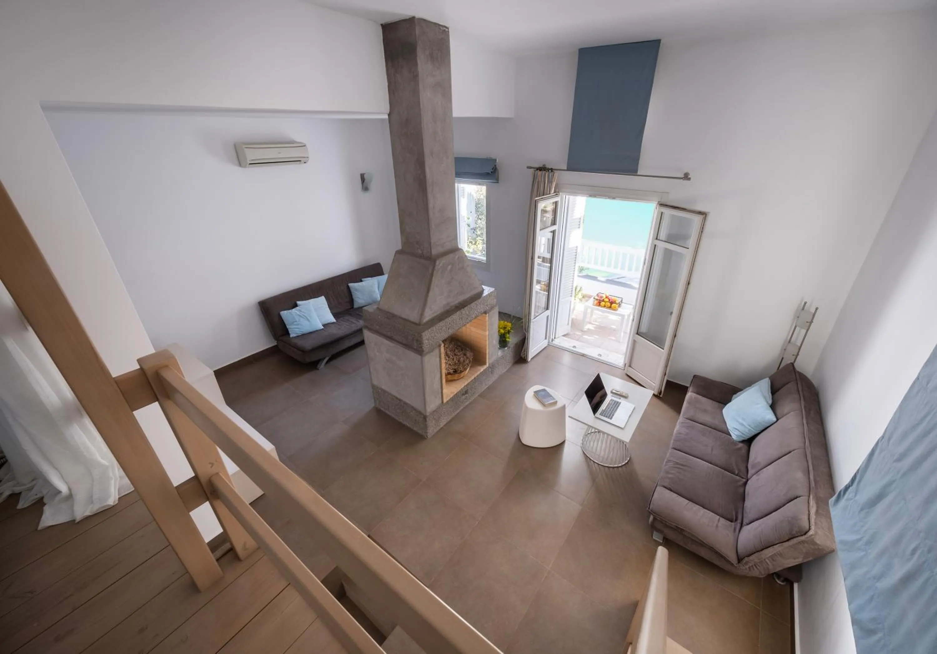 Seating area in Hotel Nefeli