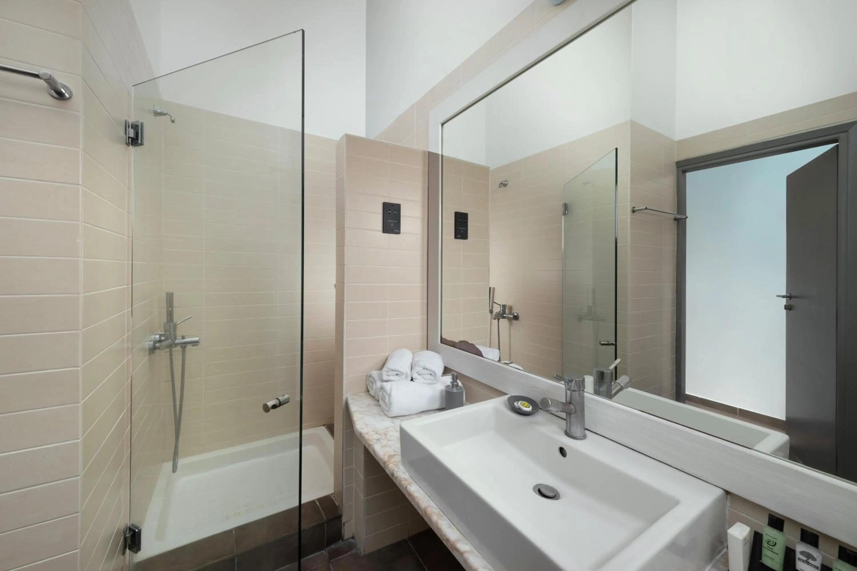 Bathroom in Hotel Nefeli