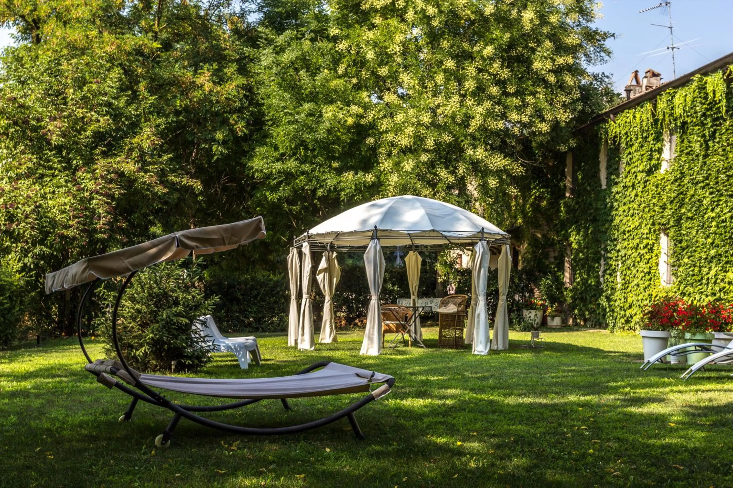 Summer in La Maison De Vì