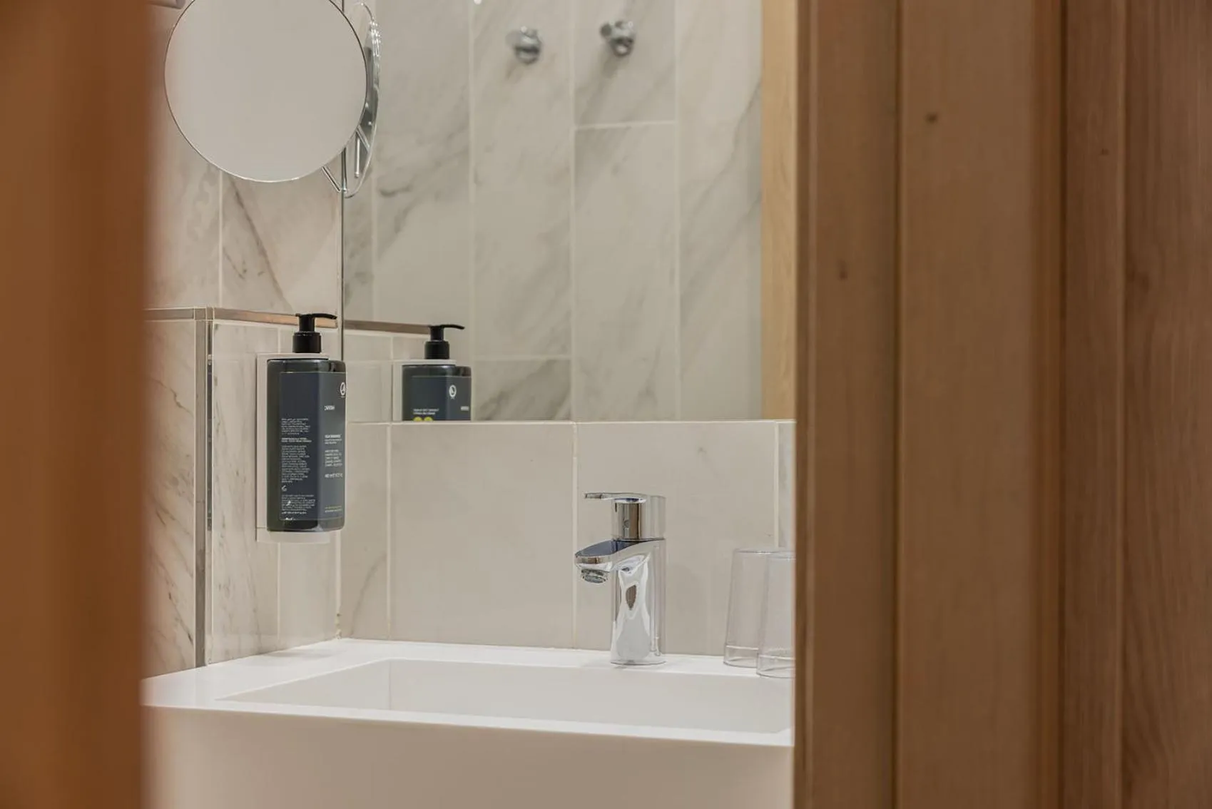 Bathroom in Best Western Plus Comedie Saint Roch