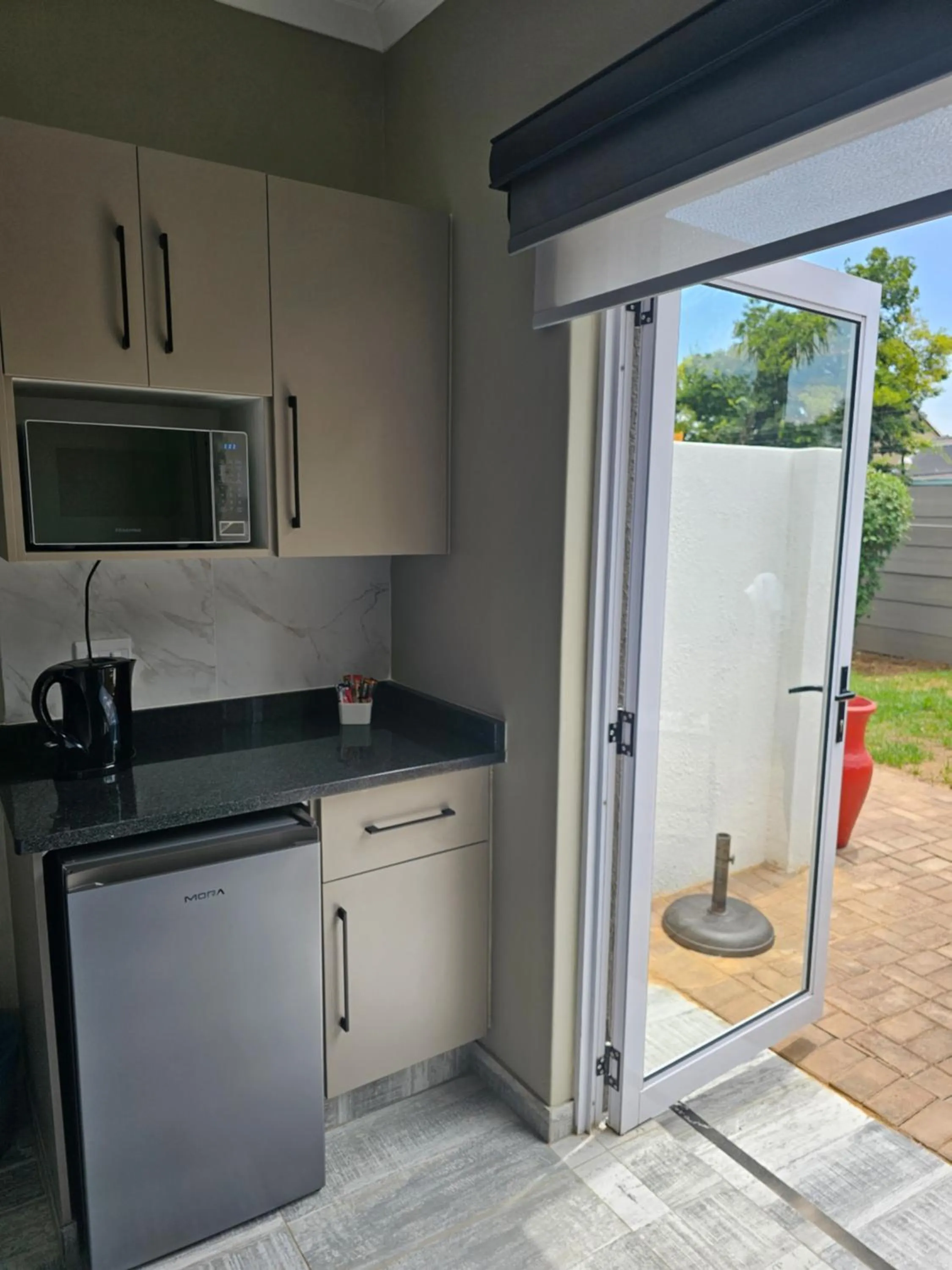 Kitchen or kitchenette in The Armagh Guesthouse