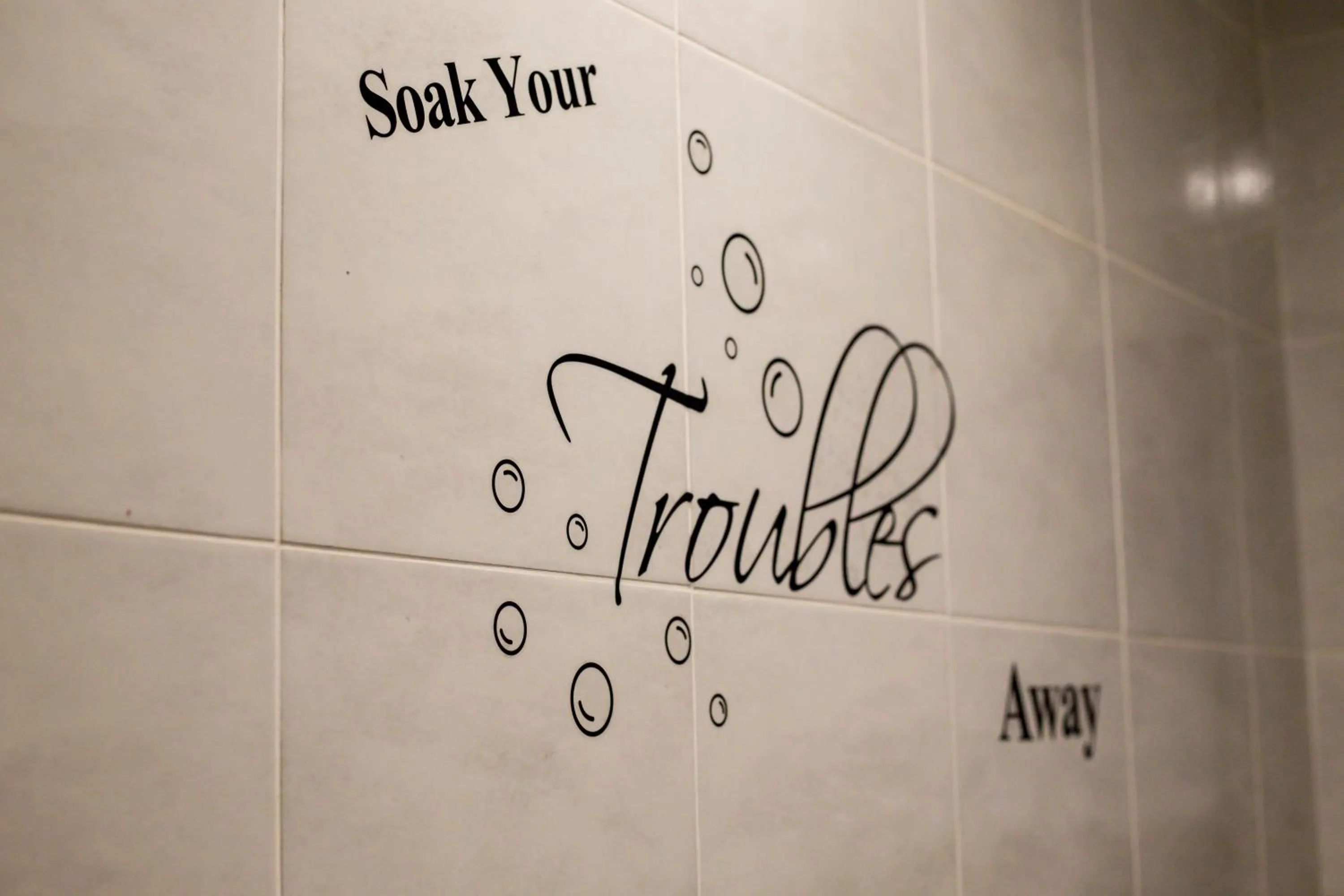 Text overlay in The Armagh Guesthouse