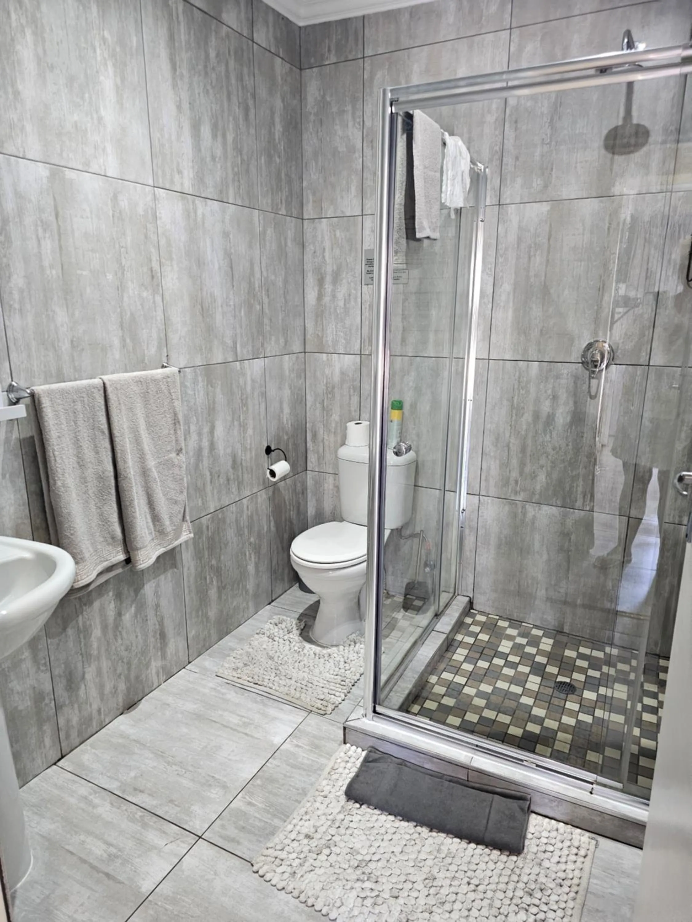 Bathroom in The Armagh Guesthouse