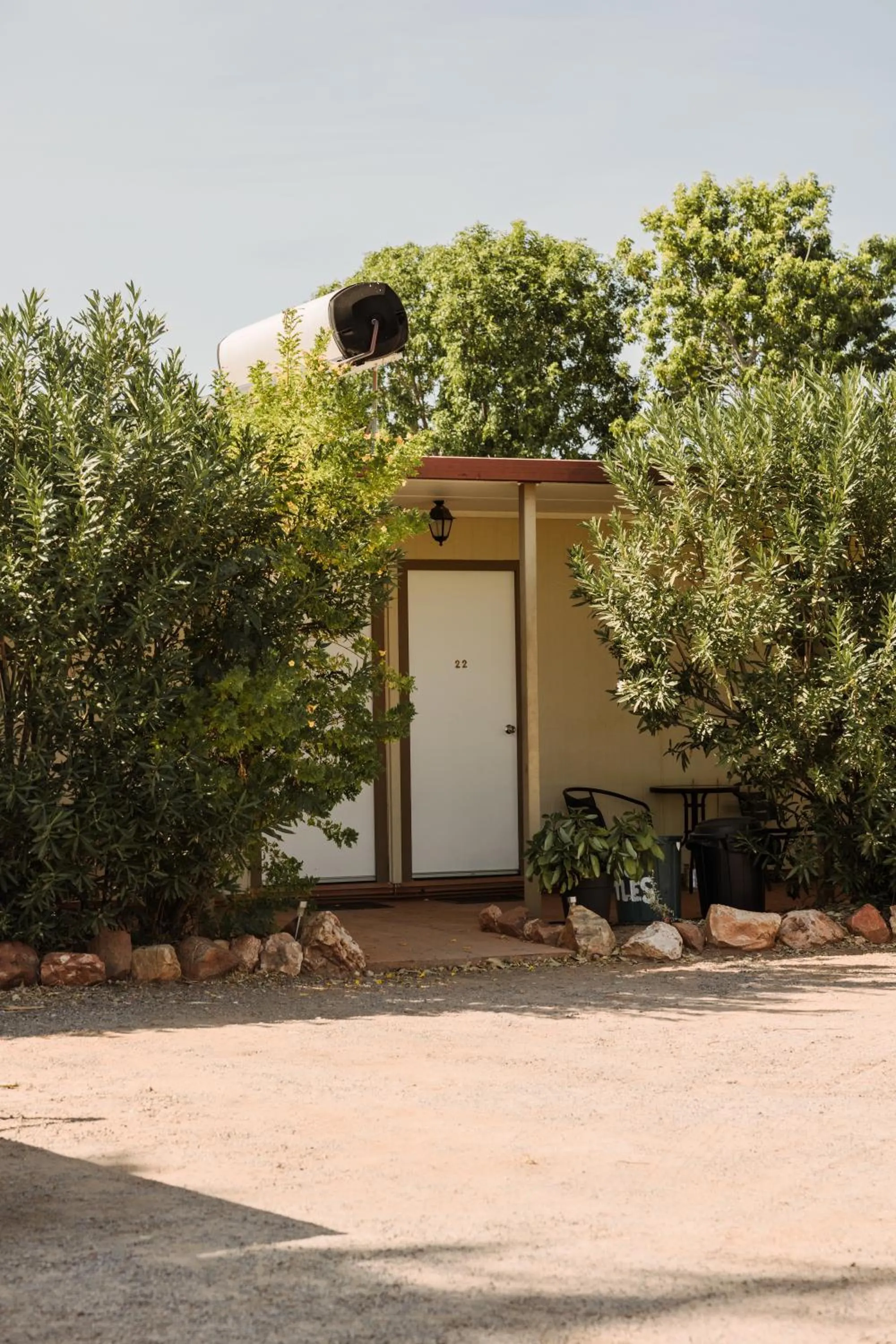 Property building in Wagon Wheel Motel