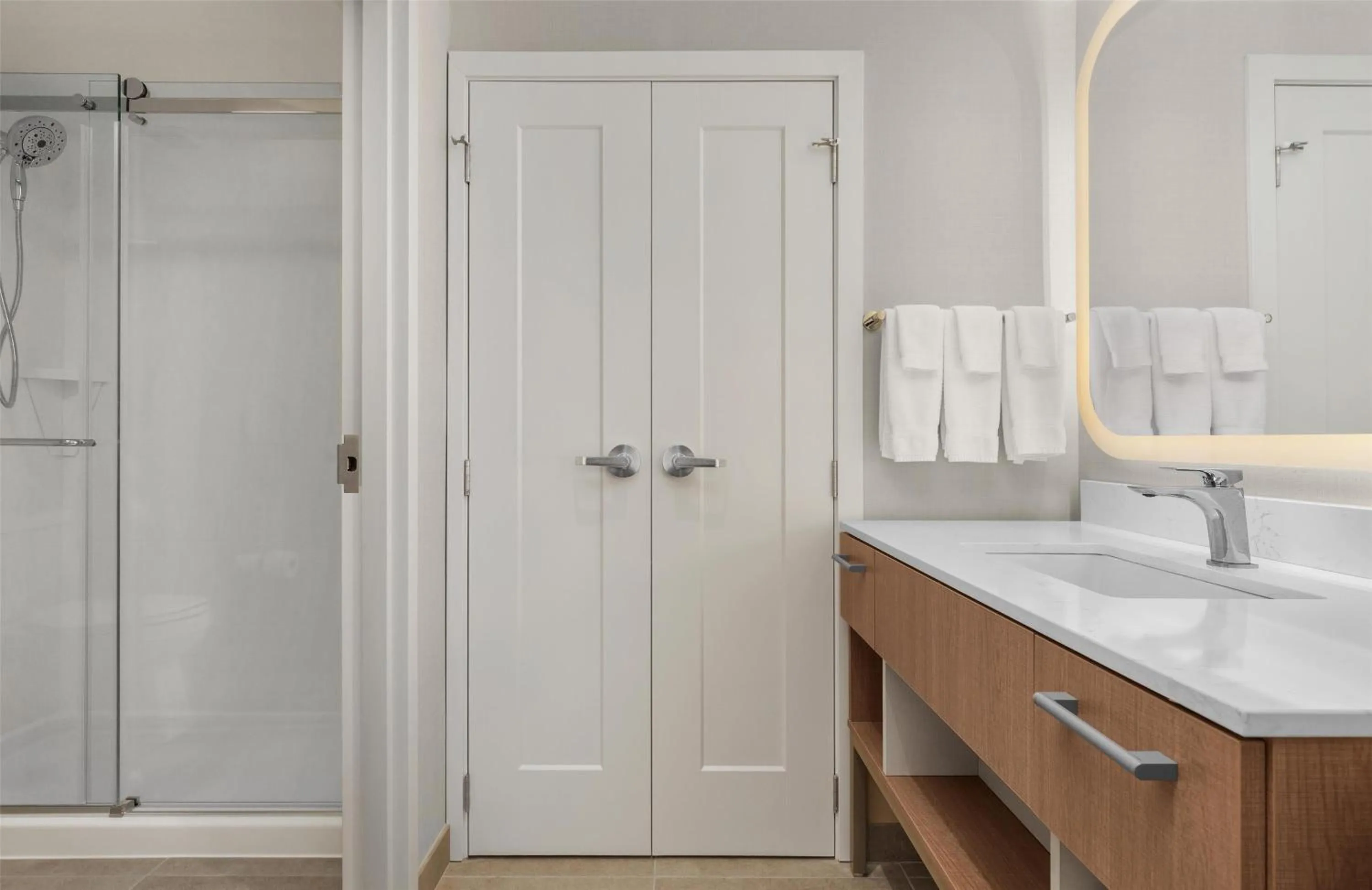 Bathroom in Homewood Suites by Hilton Burlington