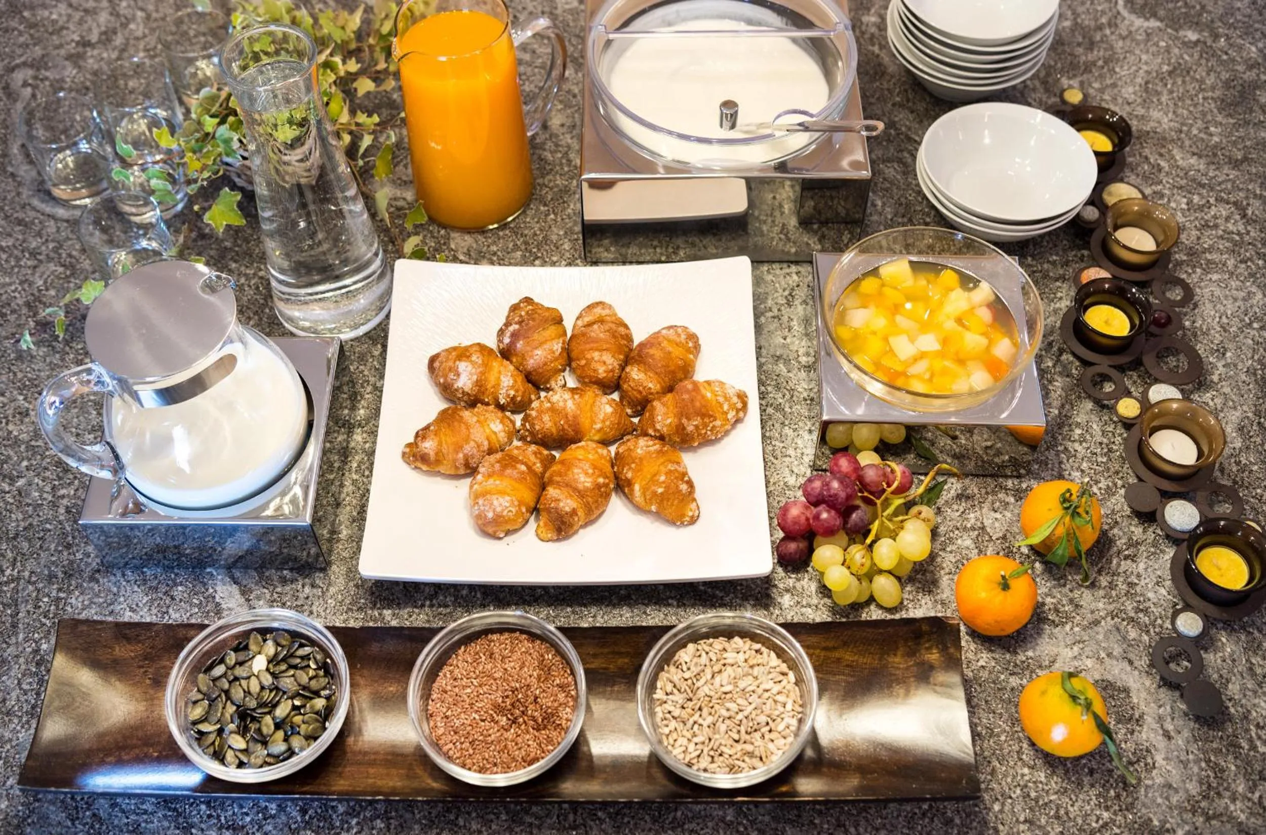 Buffet breakfast in Hotel Garni Mitterstieler