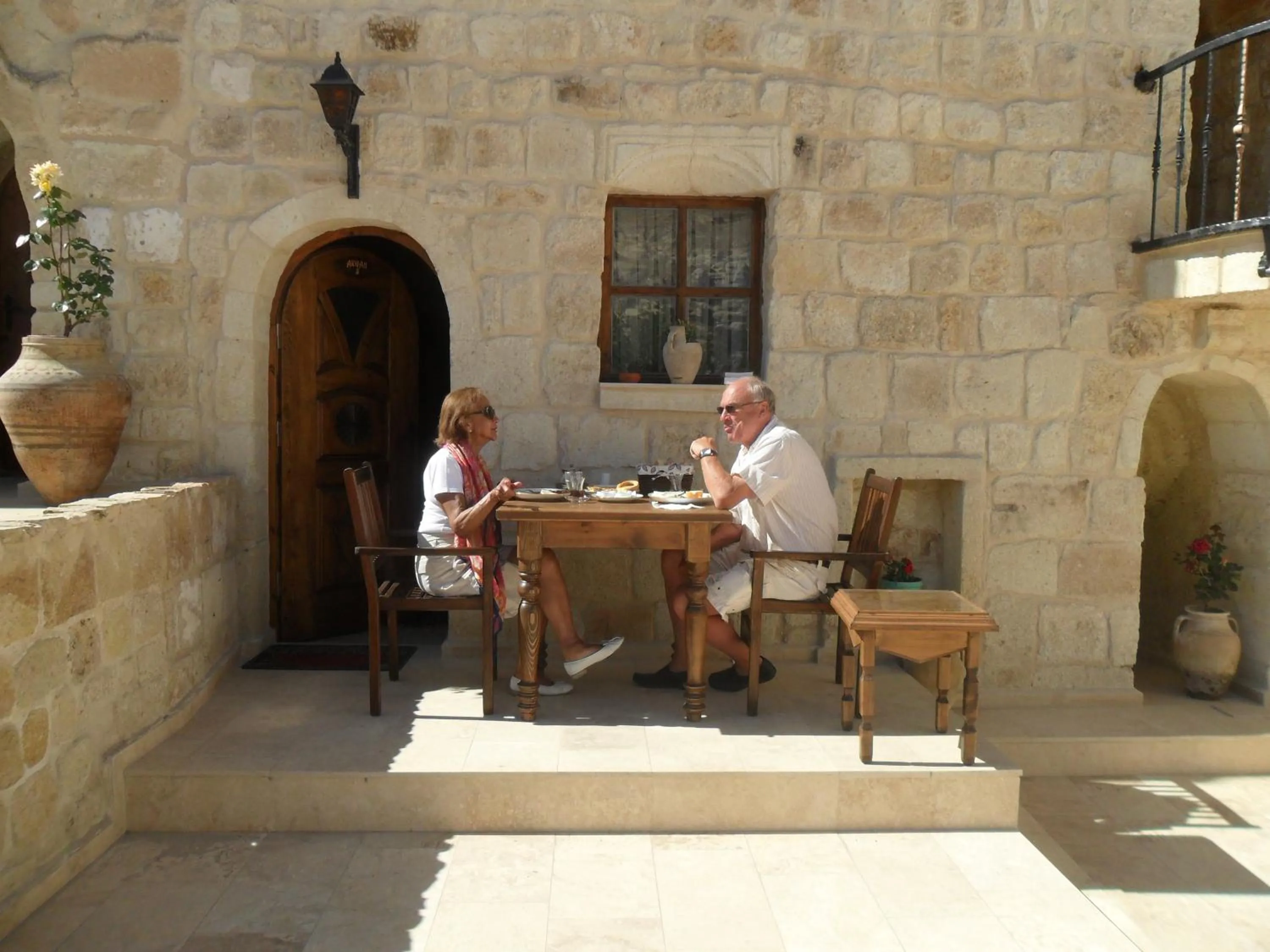 Breakfast in Kemerhan Cave Suites