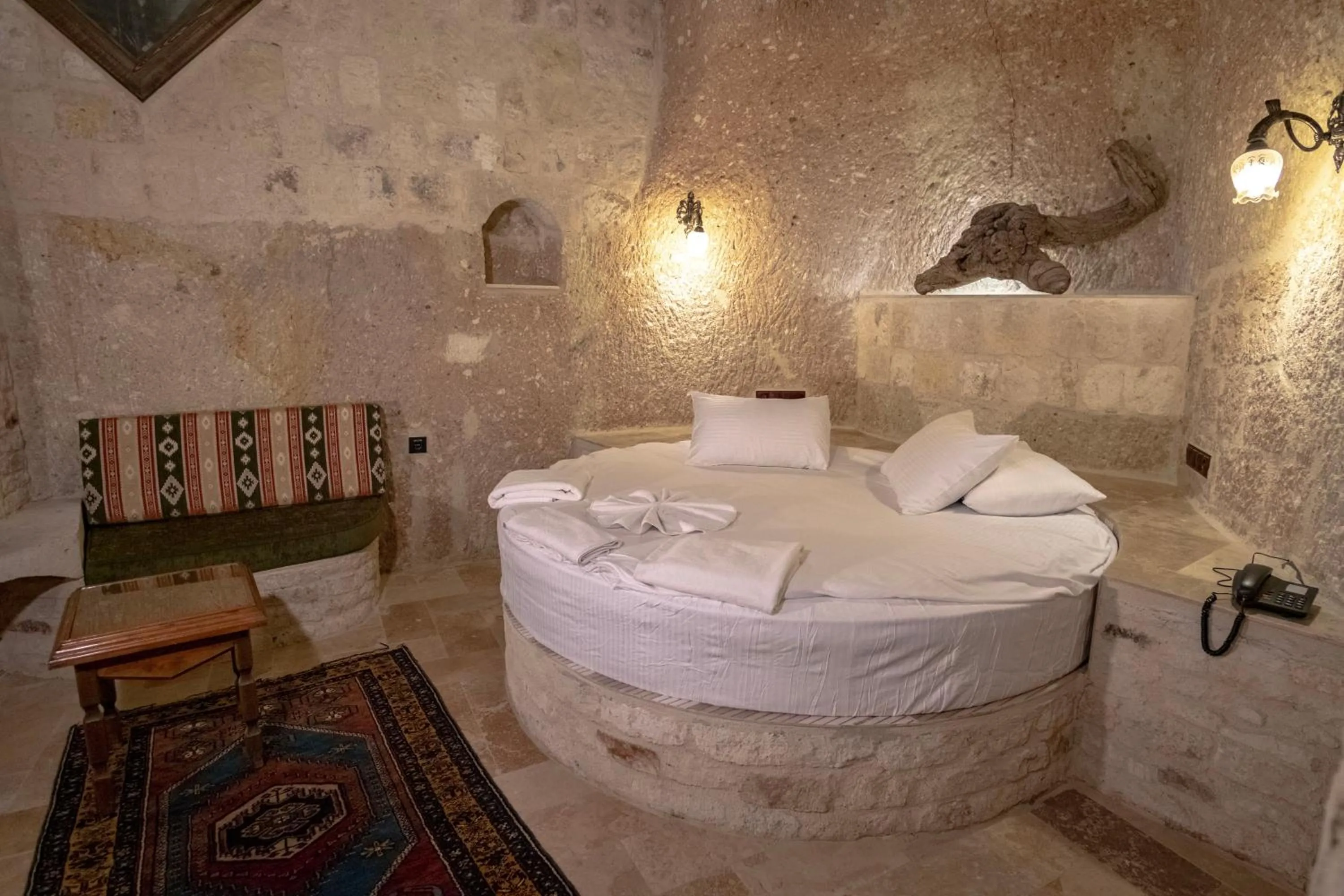 Bedroom, Bed in Kemerhan Cave Suites