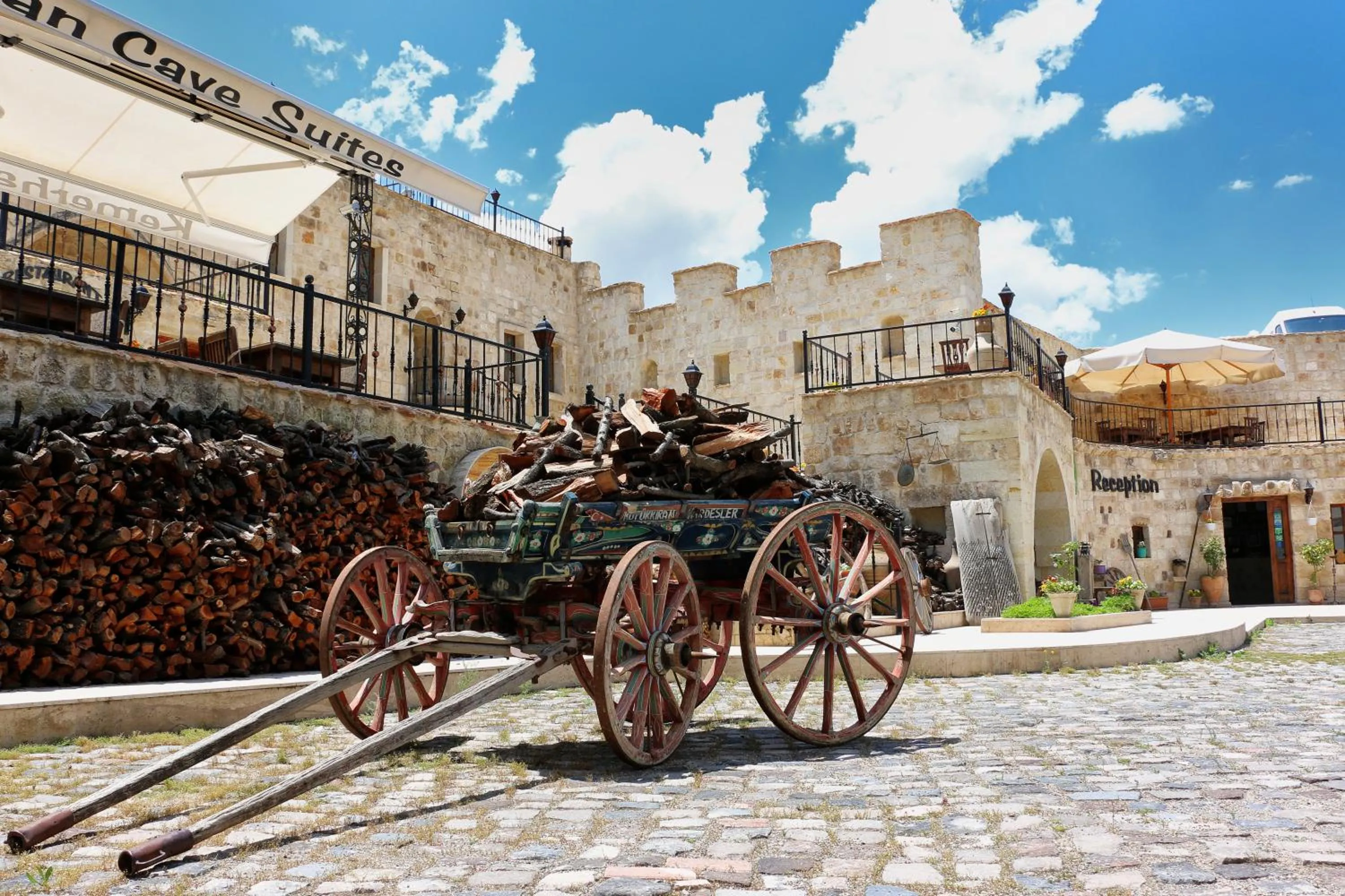 Garden view in Kemerhan Cave Suites