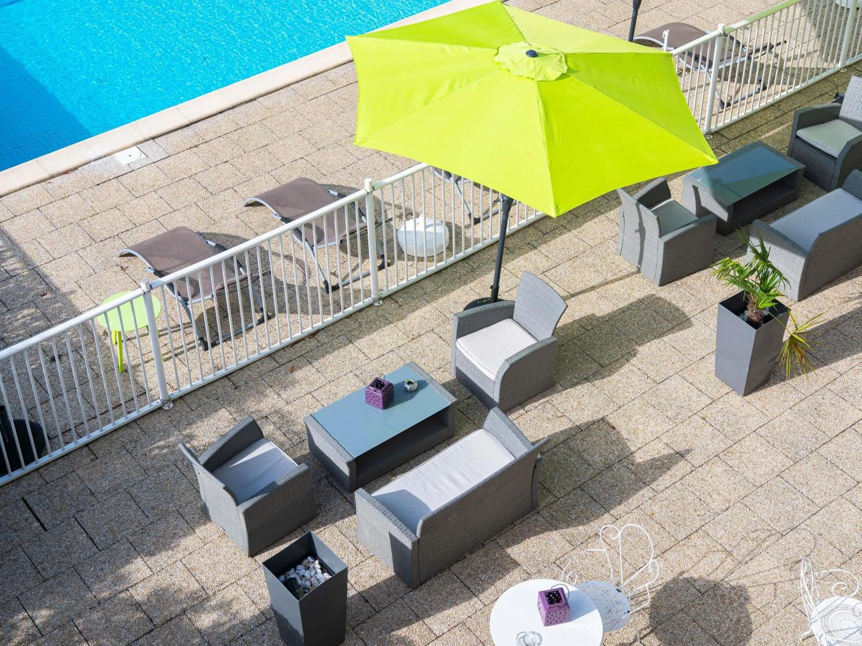 Pool view in ibis Styles Gien