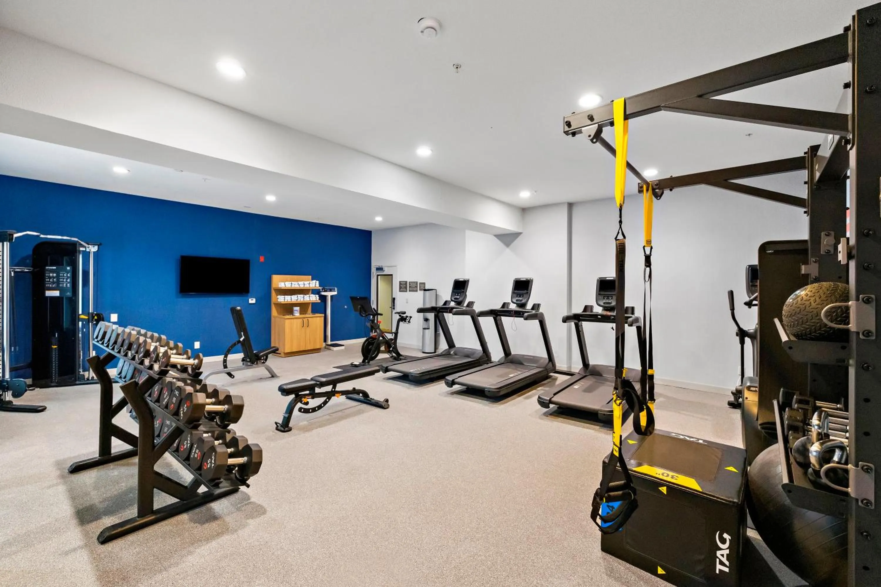 Fitness centre/facilities in Hampton Inn & Suites Lancaster