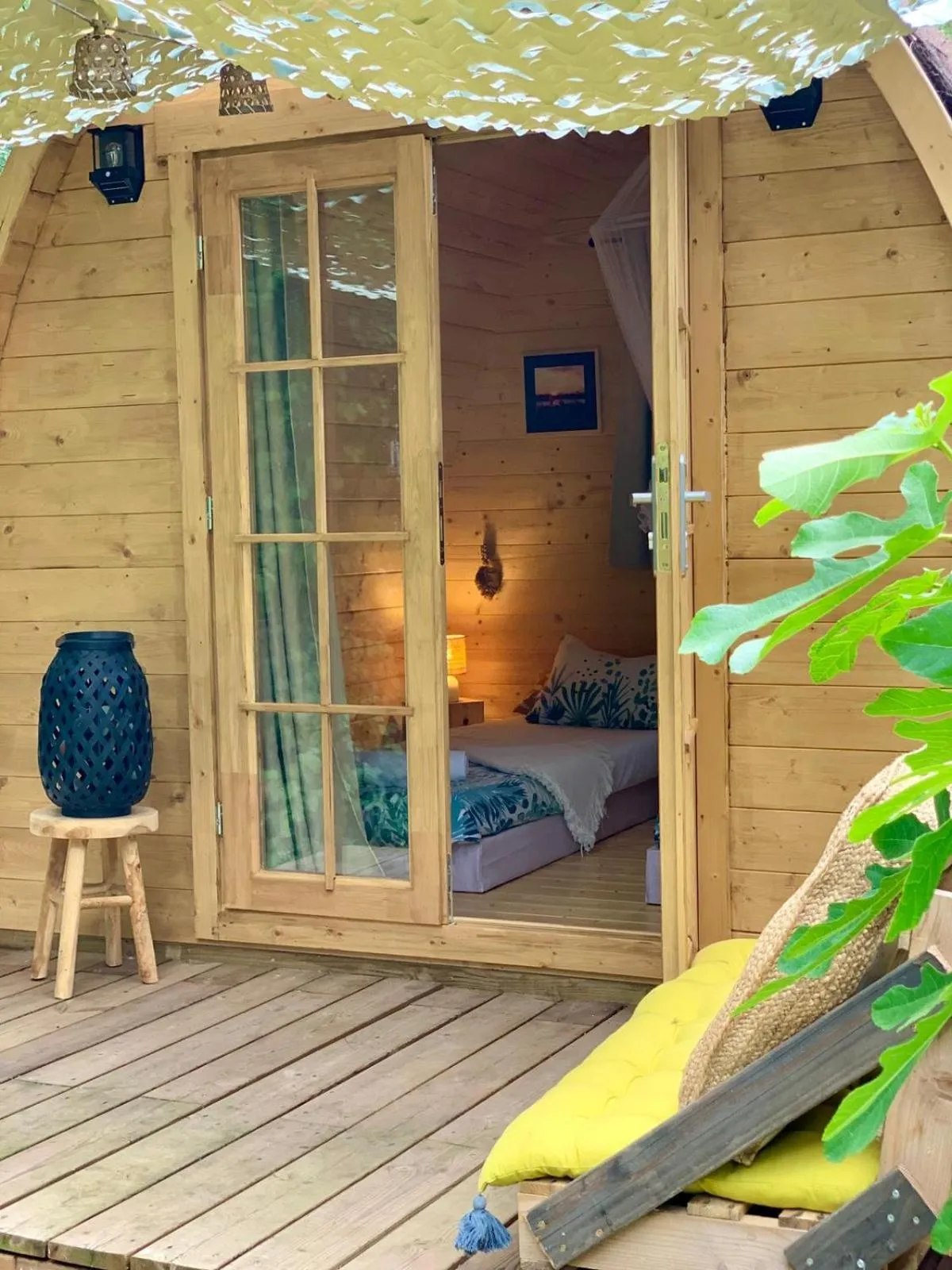 Bedroom in Le Pavillon Vert - B&B