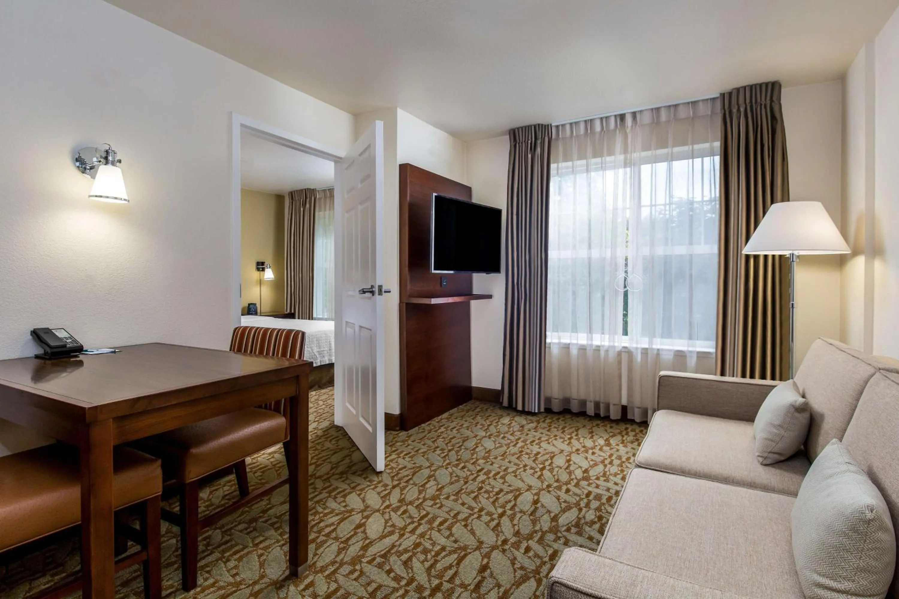 Bedroom in Homewood Suites by Hilton Newark Fremont