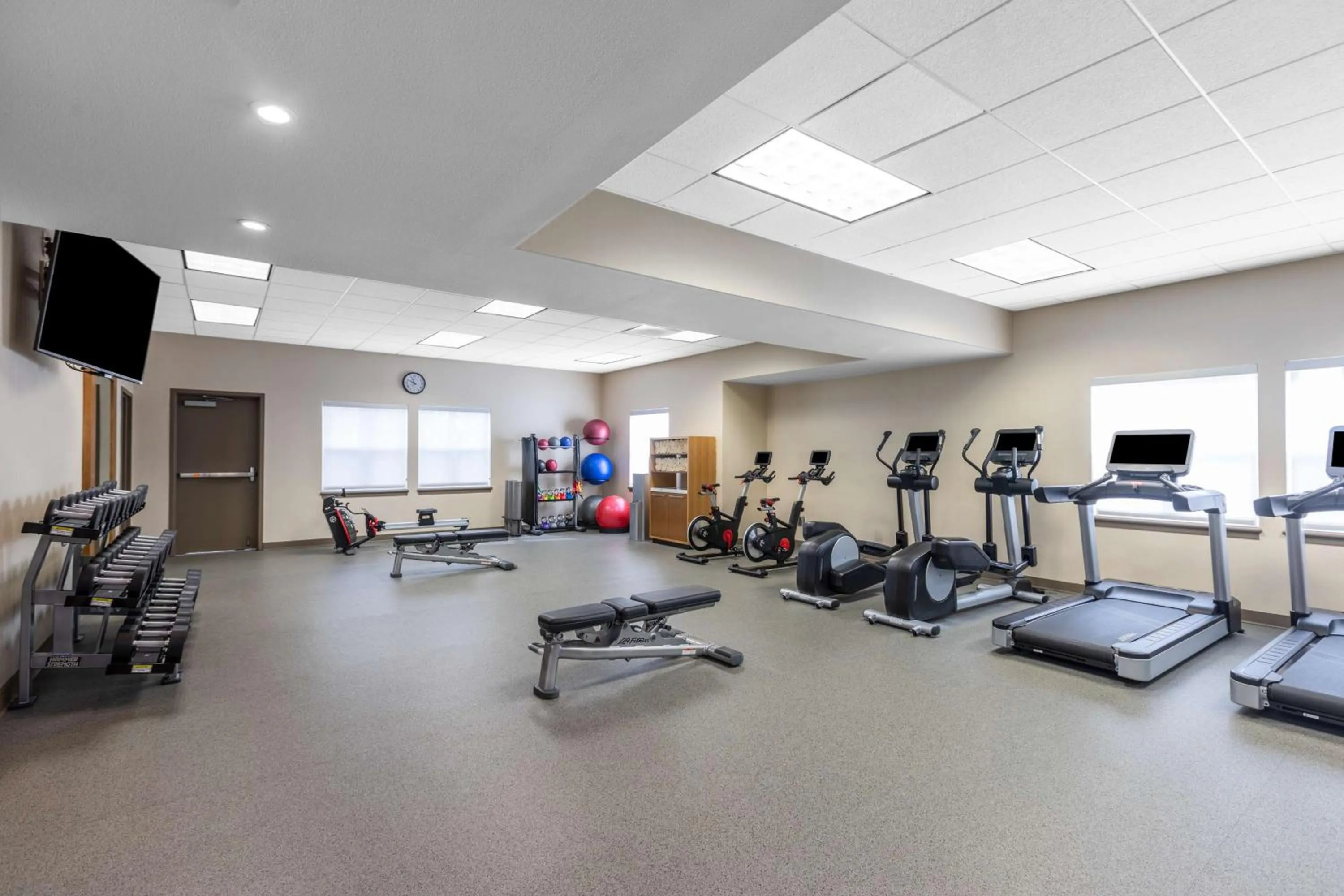 Fitness centre/facilities in Homewood Suites by Hilton Newark Fremont