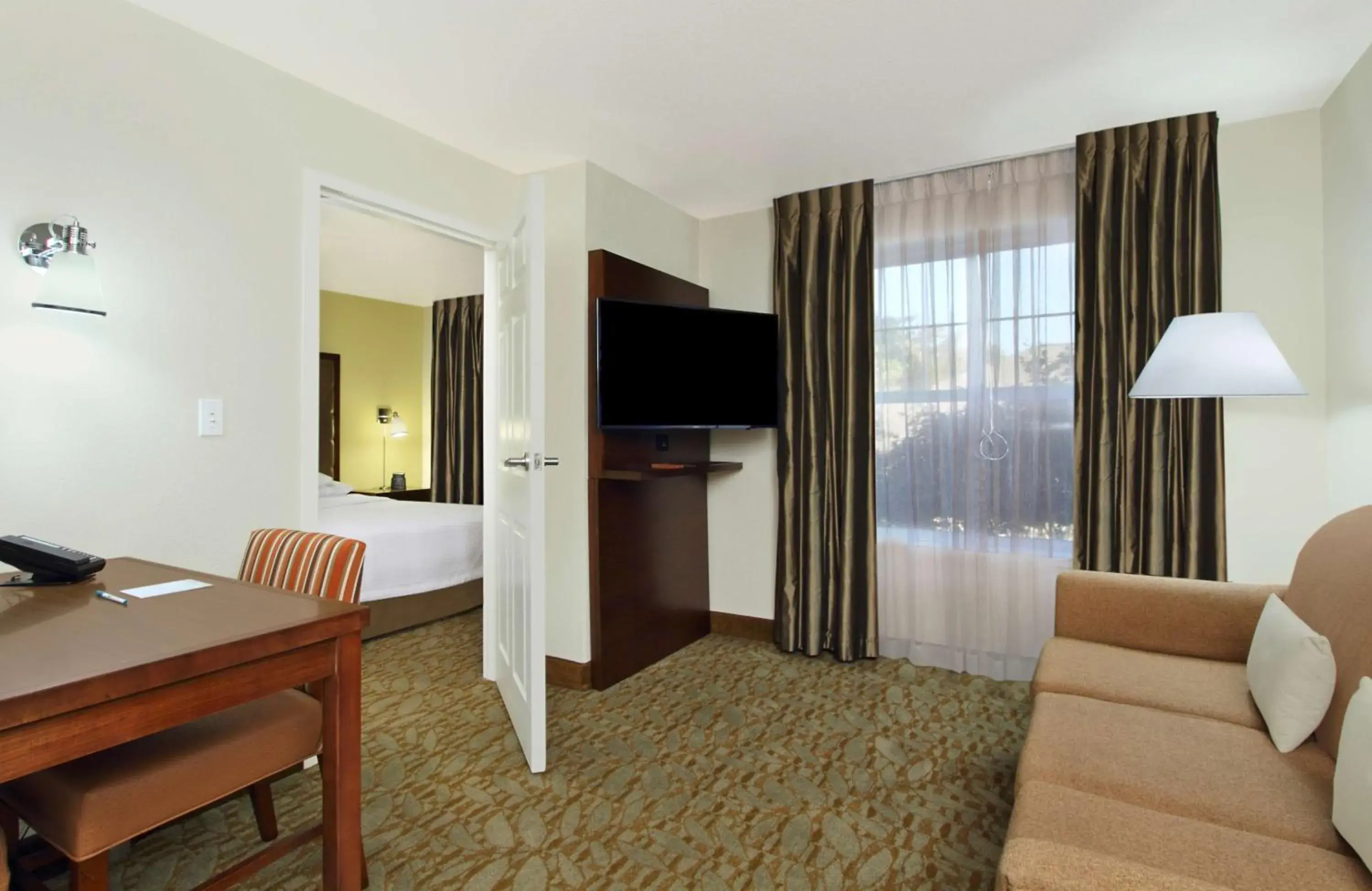 Queen Suite - Mobility and Hearing Access/Non-Smoking in Homewood Suites by Hilton Newark Fremont Queen Suite - Mobility and Hearing Access/Non-Smoking in Homewood Suites by Hilton Newark Fremont