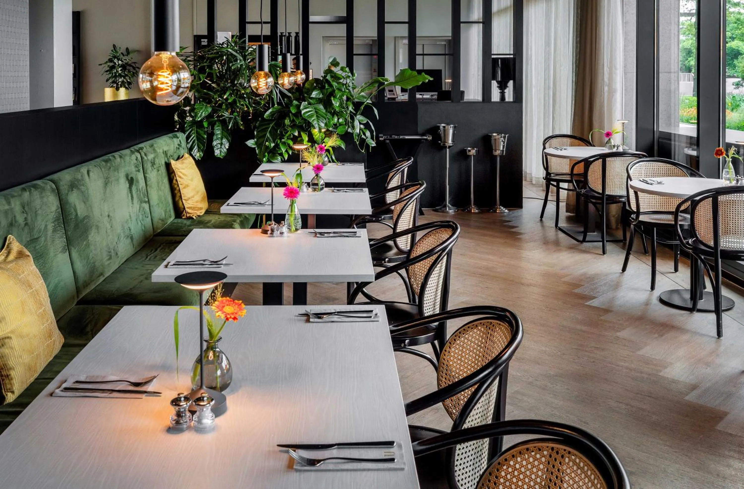 Restaurant/places to eat in U Parkhotel