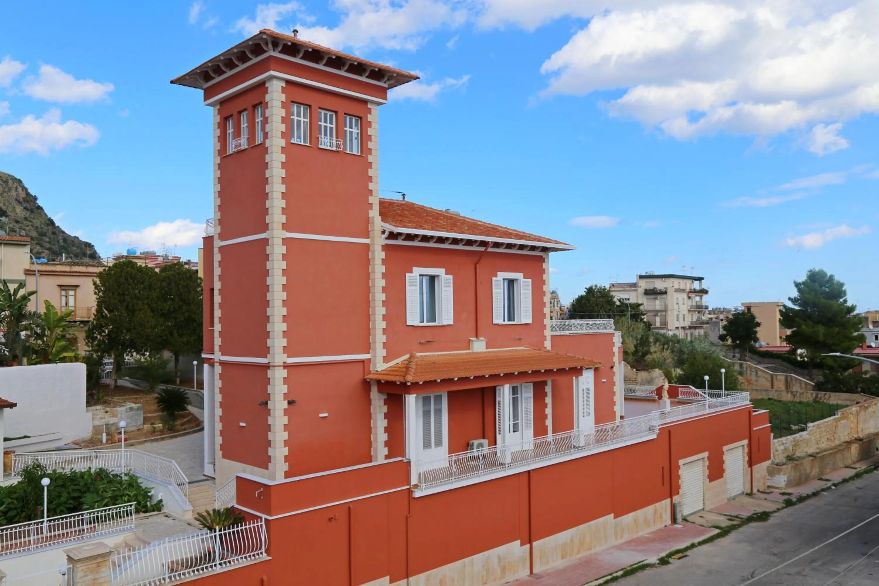 Property building in Villa Edera Rental Room