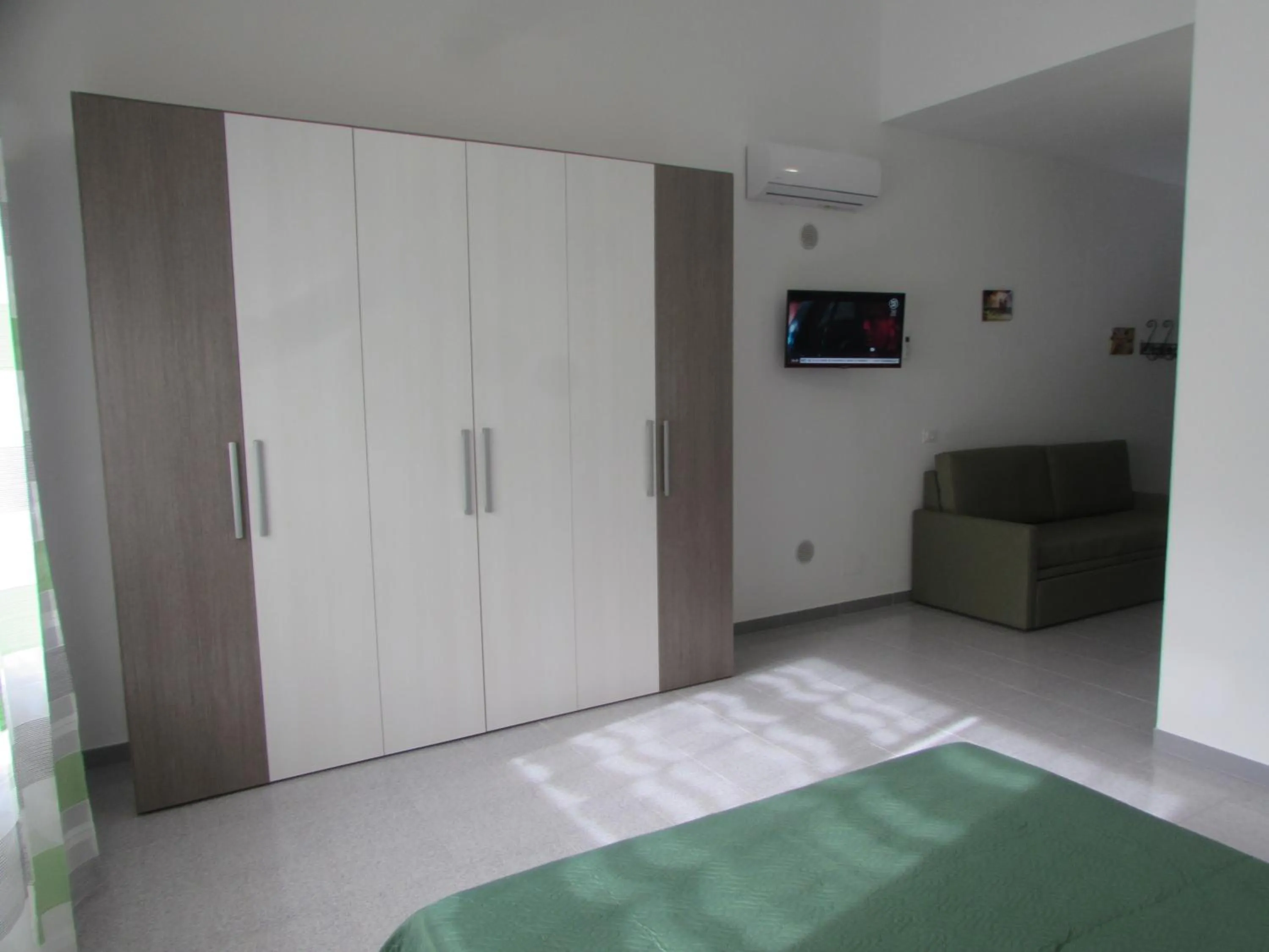 Bedroom, Bed in Living Piraino case vacanze