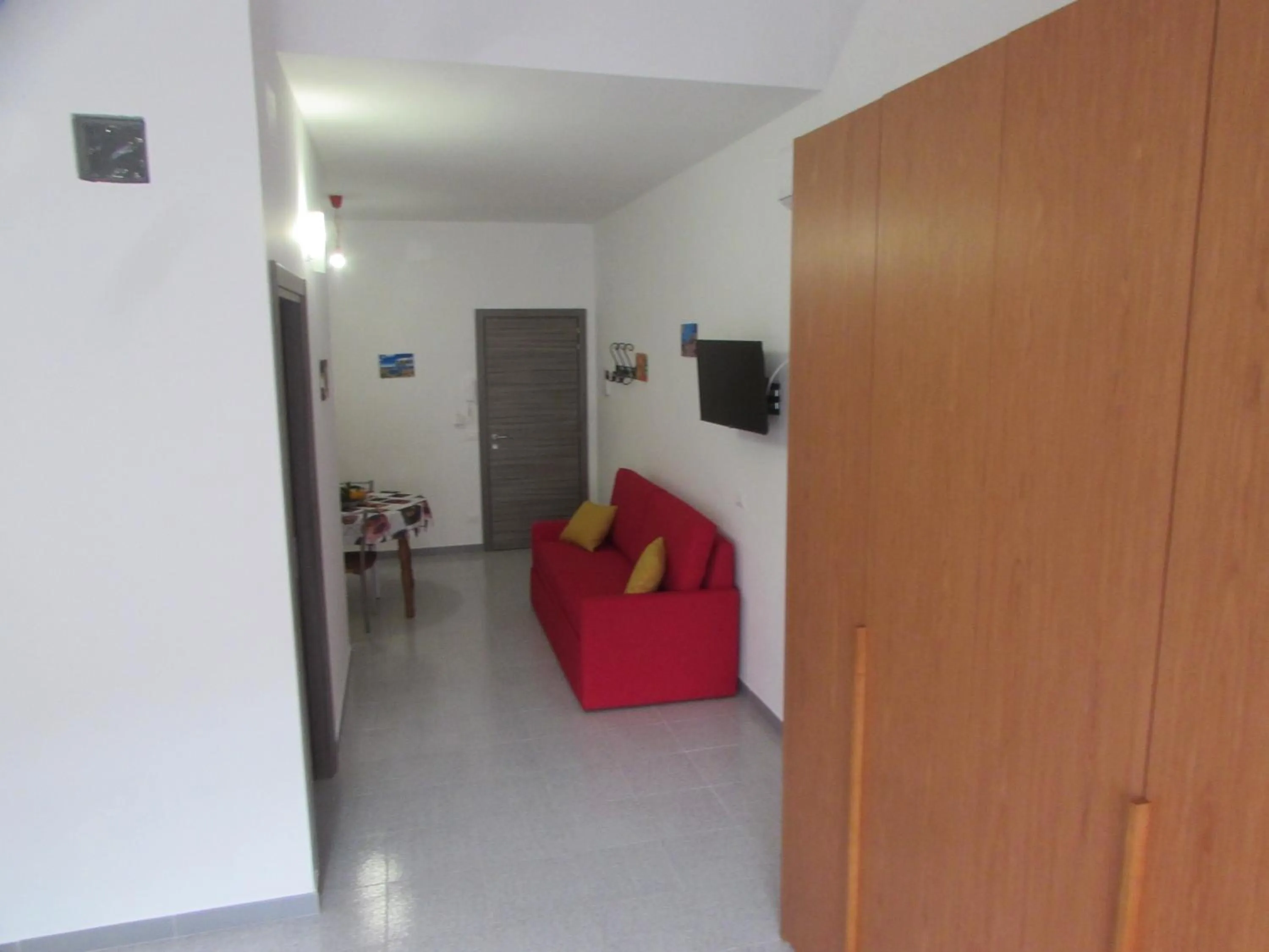 Kitchen or kitchenette in Living Piraino case vacanze