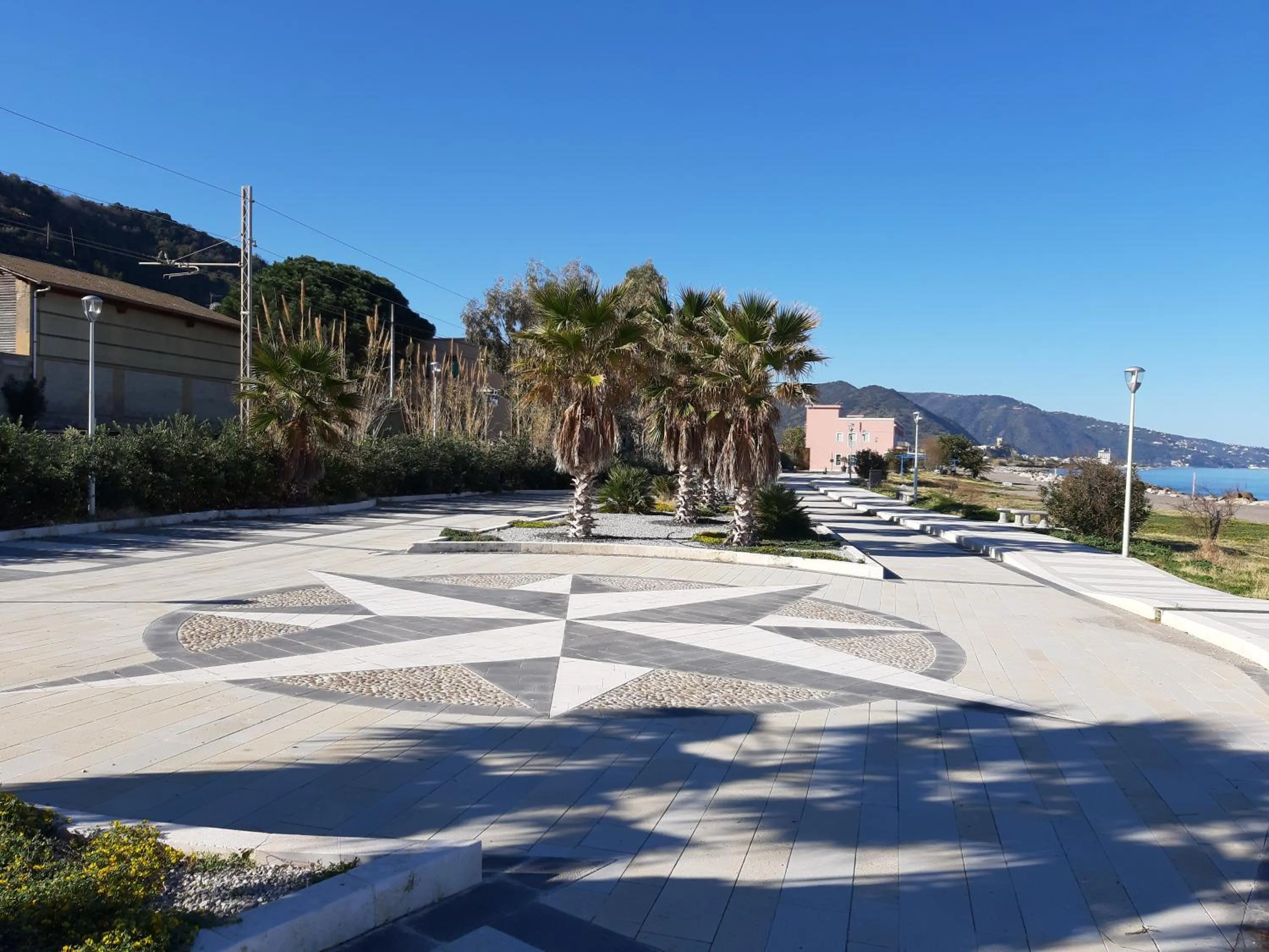 Beach in Living Piraino case vacanze