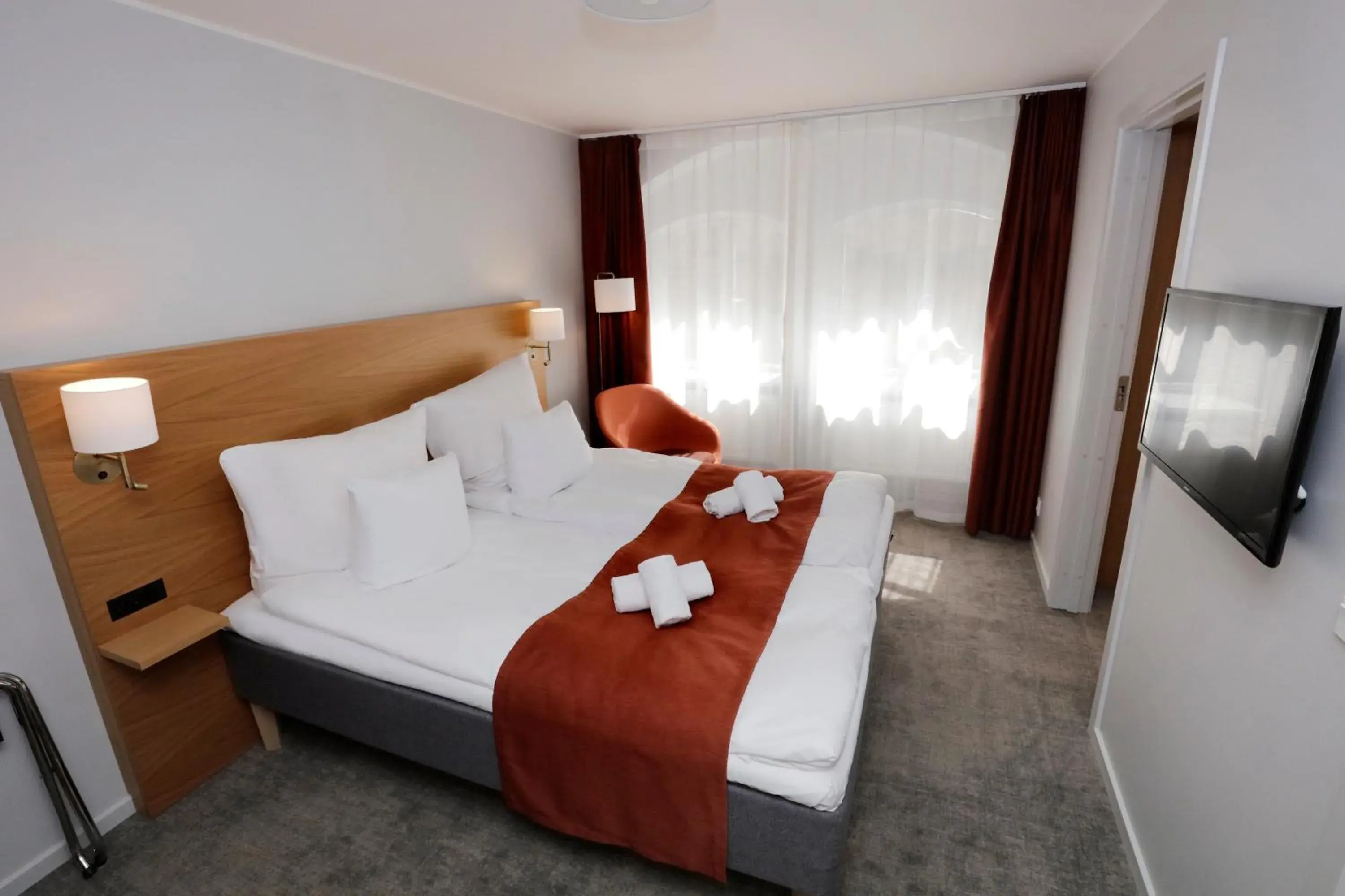 Family Room with Two Bedrooms in Hotel Bethel Family Room with Two Bedrooms in Hotel Bethel