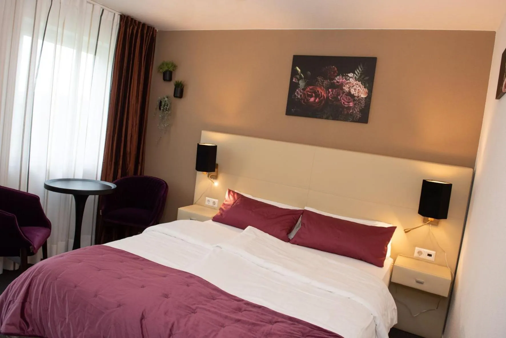 Photo of the whole room, Bed in Apartments Amtzell, Selbst-Check-in