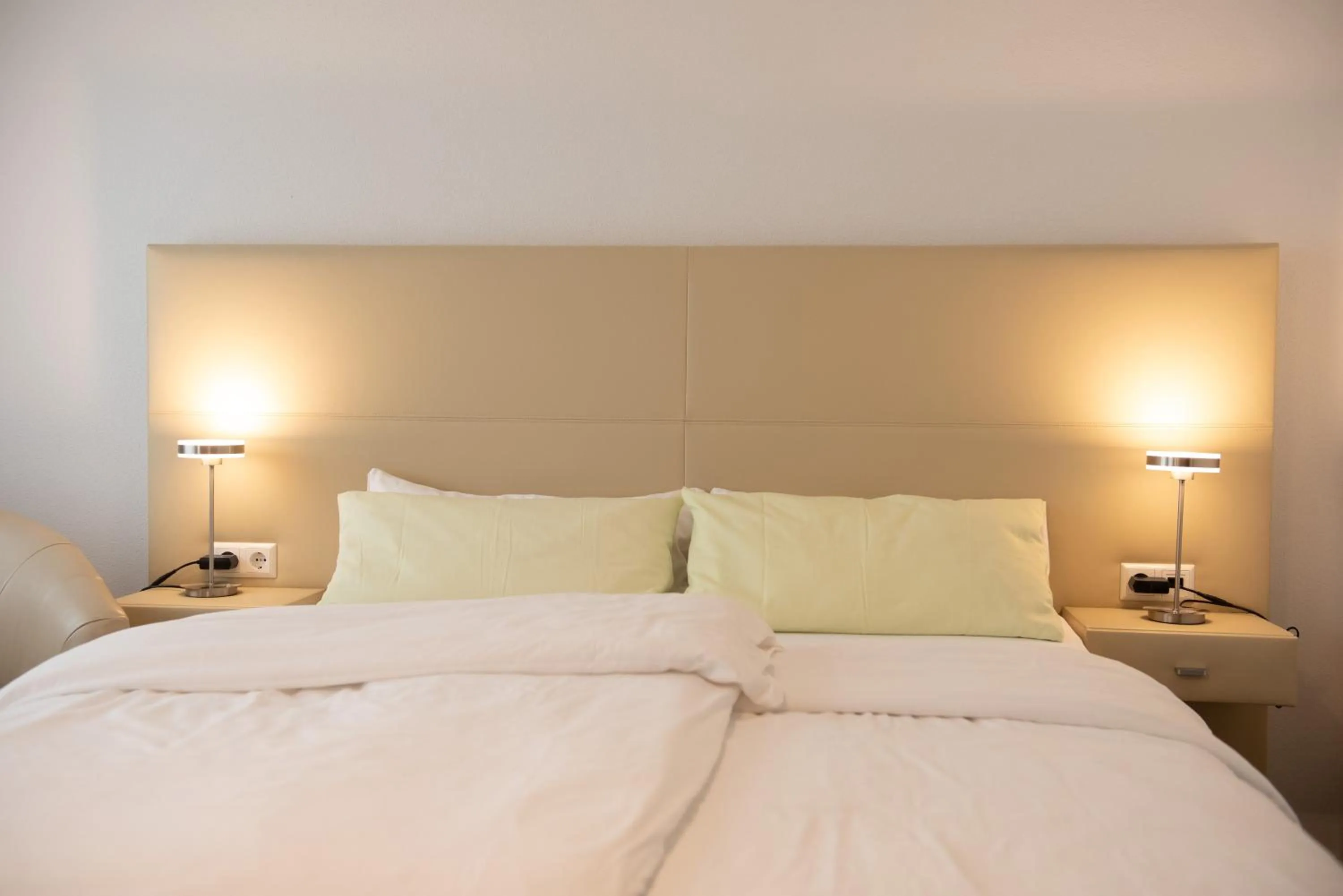 Bed in Apartments Amtzell, Selbst-Check-in