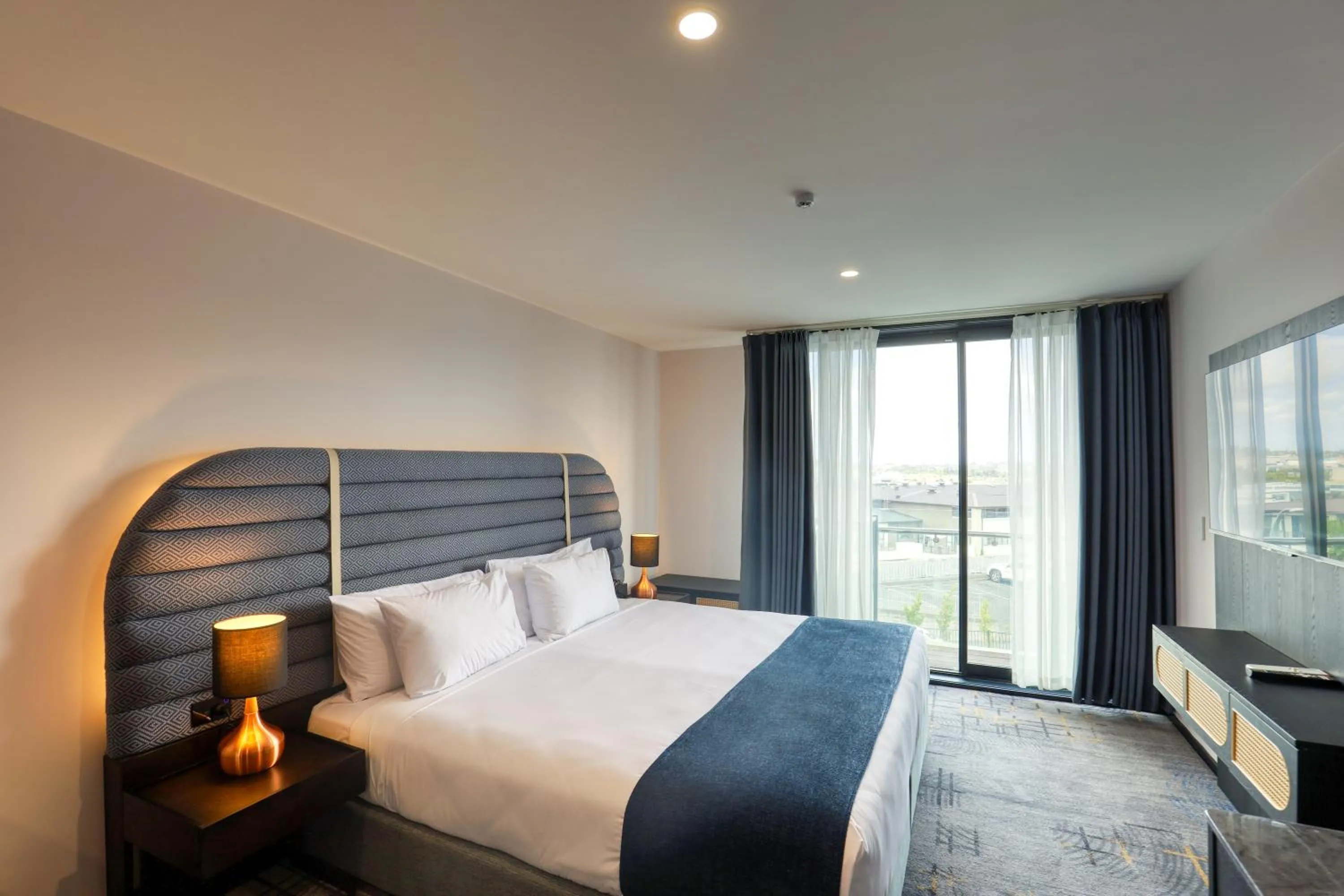 Bed in Marsden Suites Albany