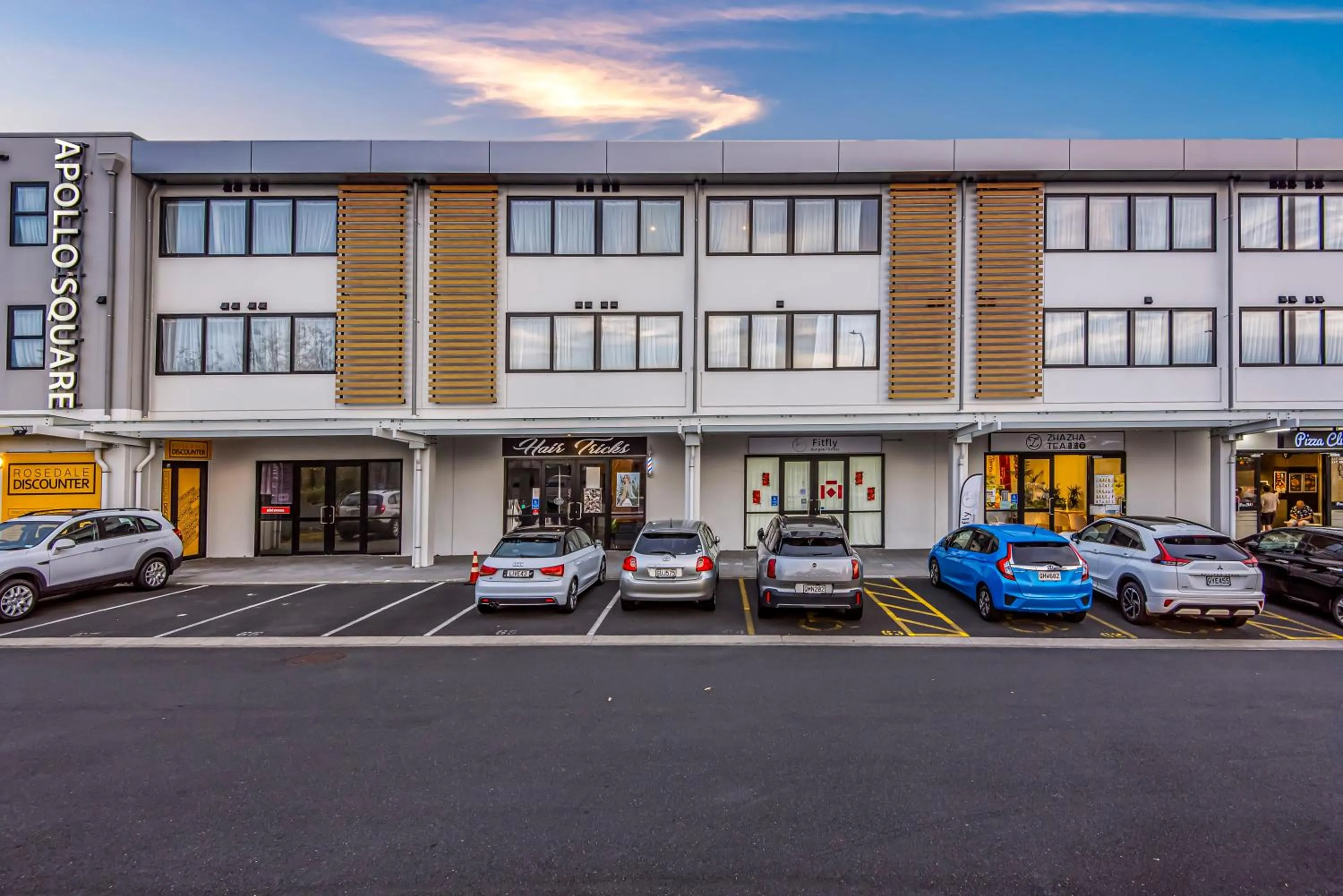 Property building in Marsden Suites Albany