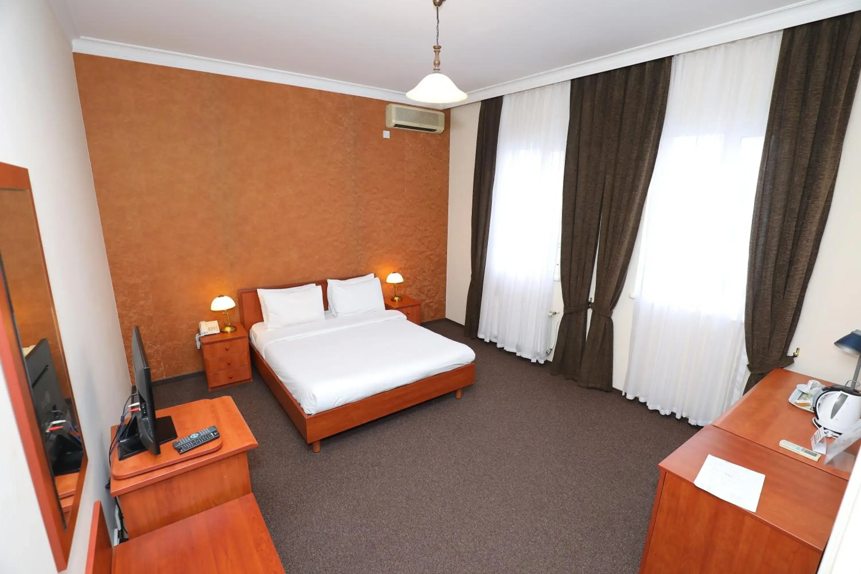 Double or Twin Room in Azcot Hotel - Nizami Street Double or Twin Room in Azcot Hotel - Nizami Street