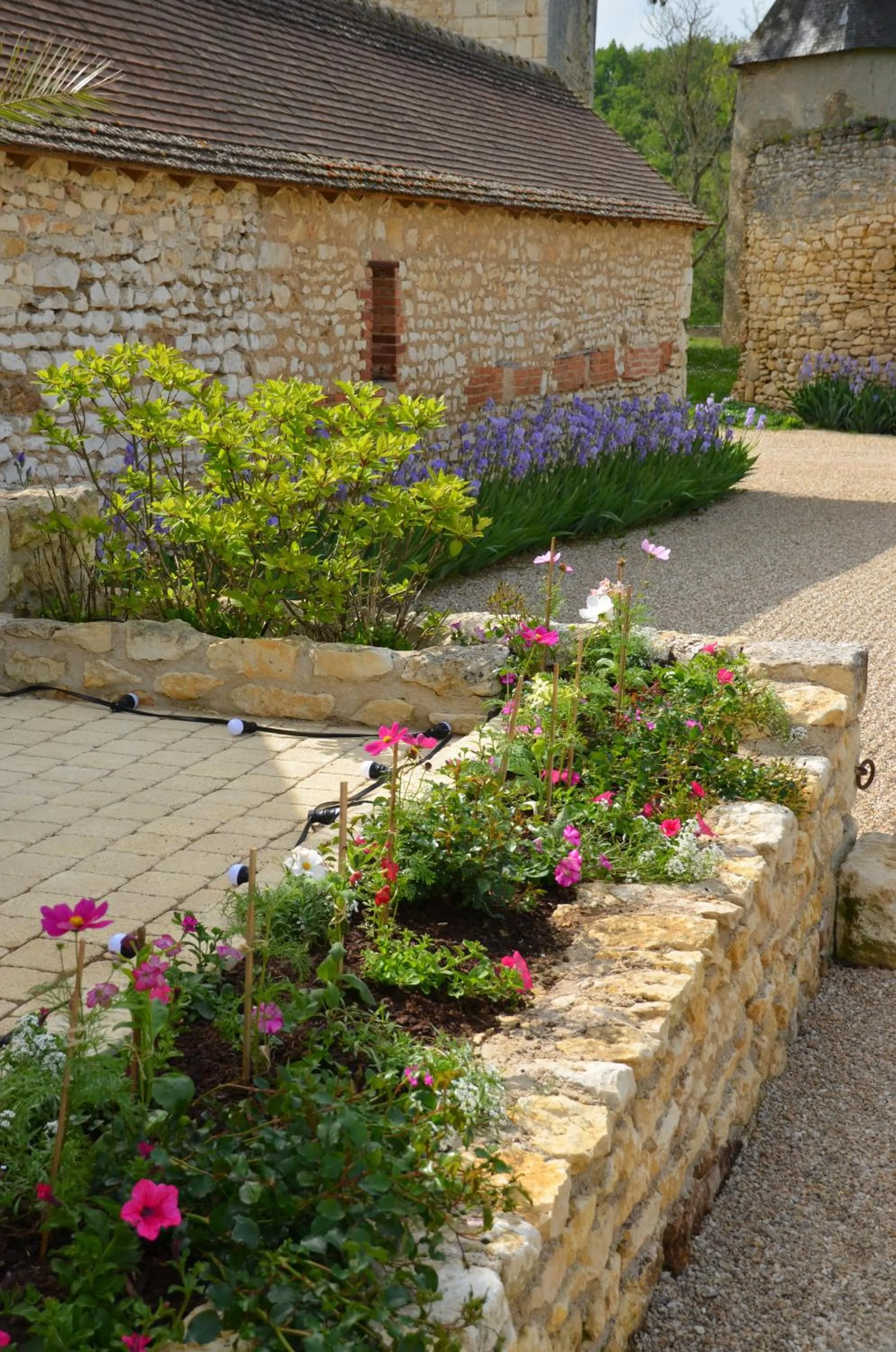 Garden view in Château de Mazières