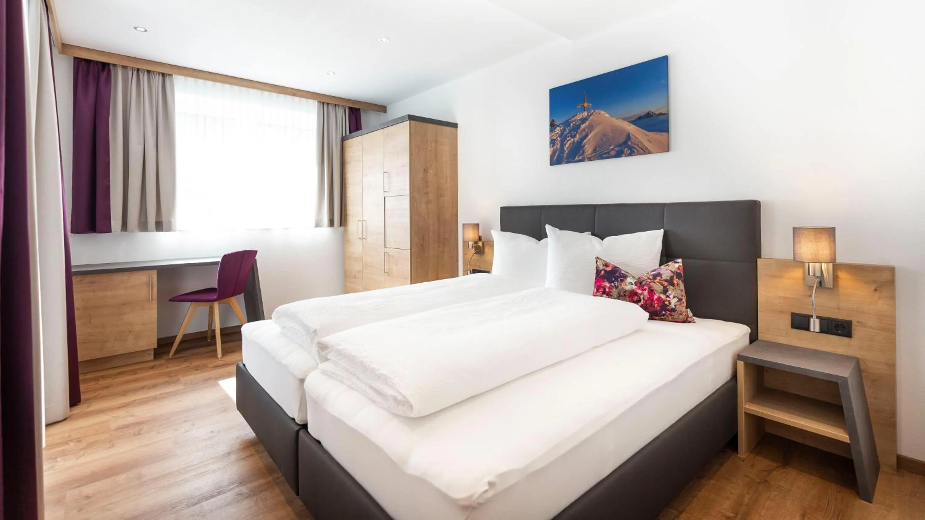 Bed in Aparthotel Lerch