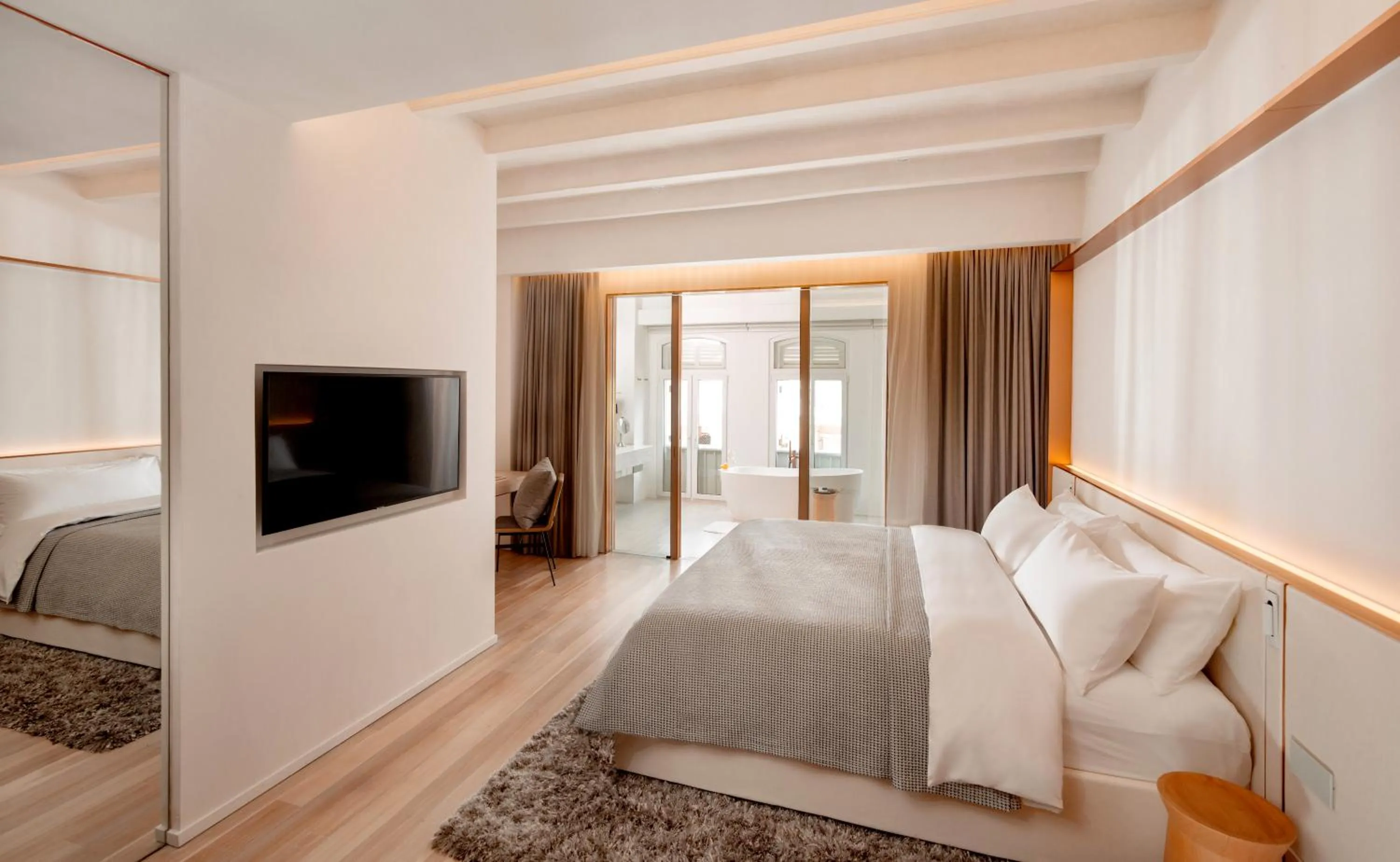 Photo of the whole room, Bed in 88 Armenian