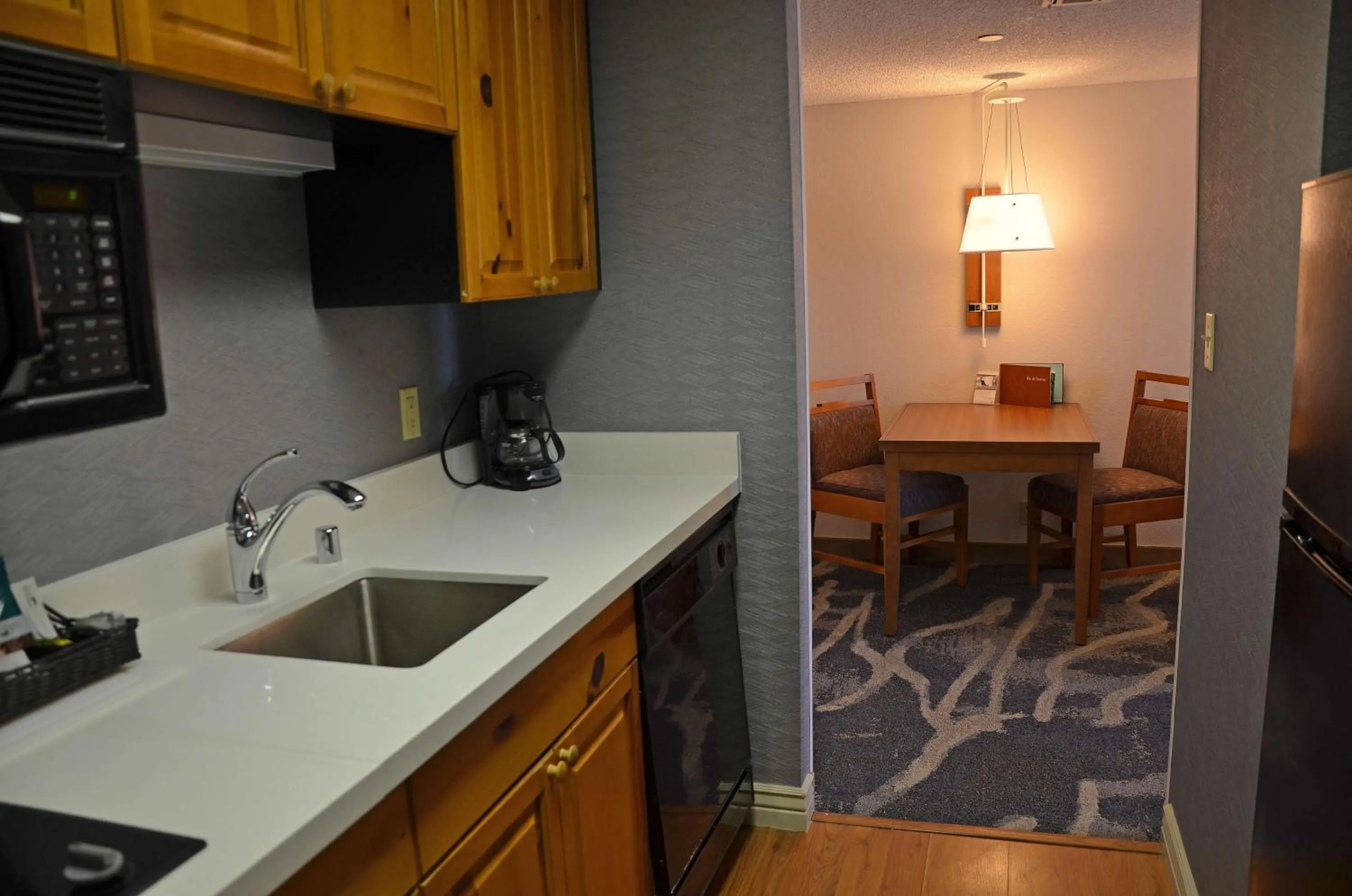 Kitchen or kitchenette in Homewood Suites by Hilton Phoenix-Biltmore