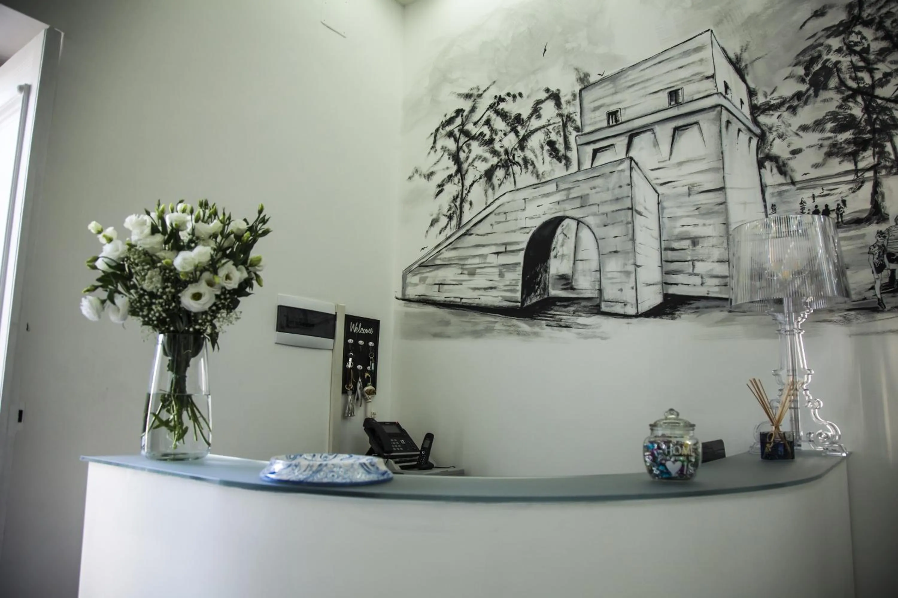 VILLA ADELAIDE SUITE & ROOM