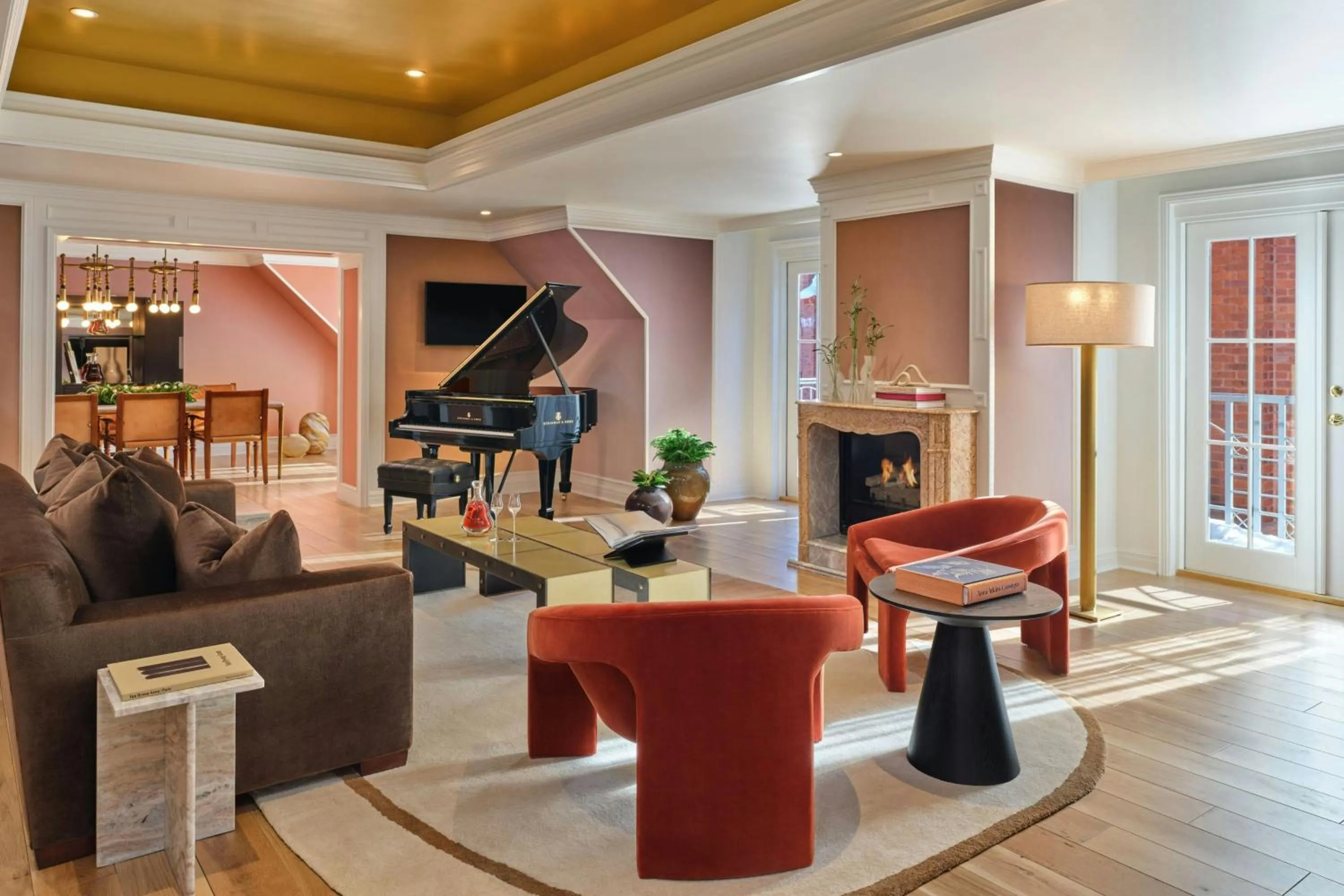 Living room in St. Regis Aspen Resort