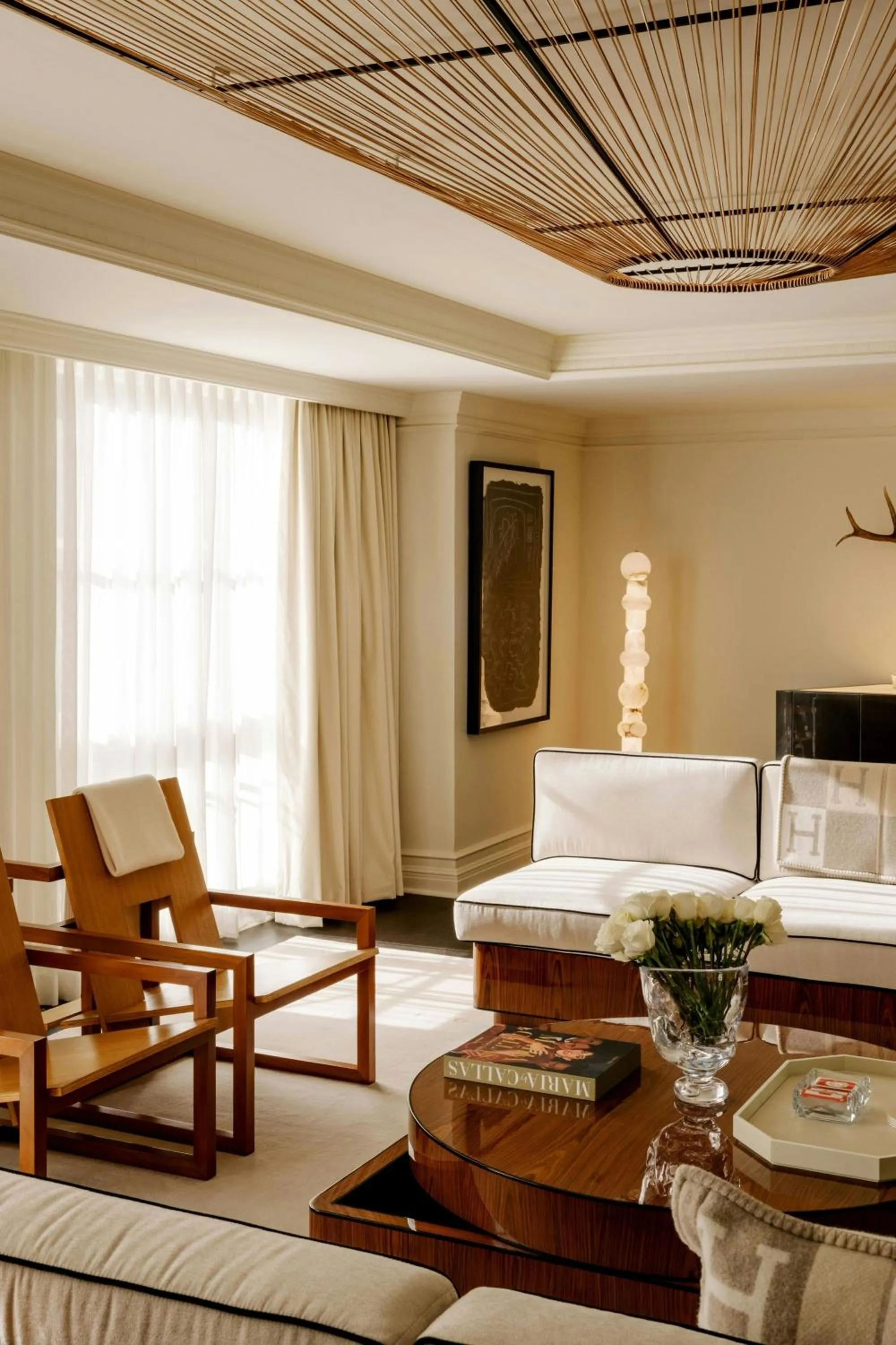 Photo of the whole room, Bed in St. Regis Aspen Resort