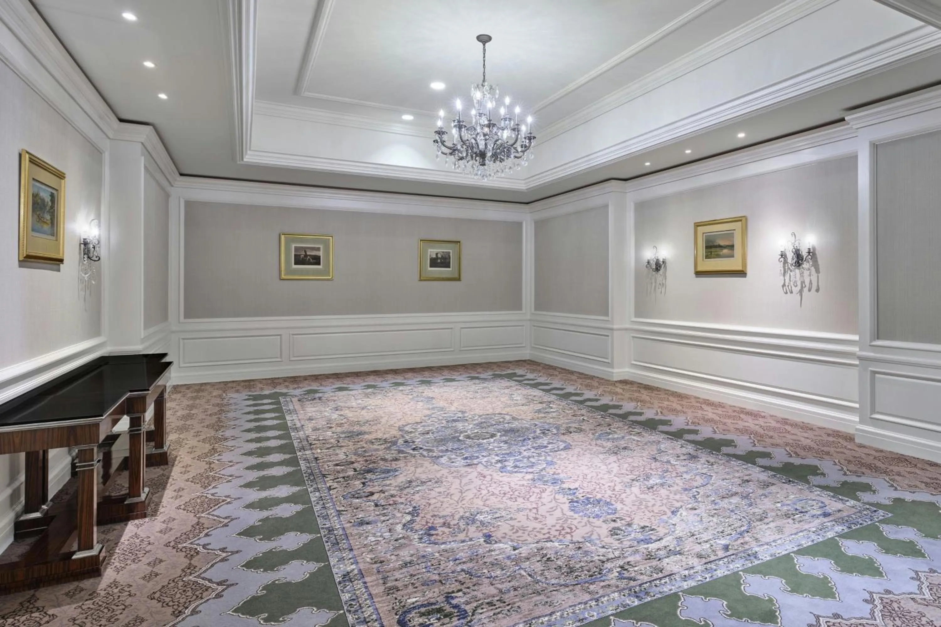 Meeting/conference room in St. Regis Aspen Resort