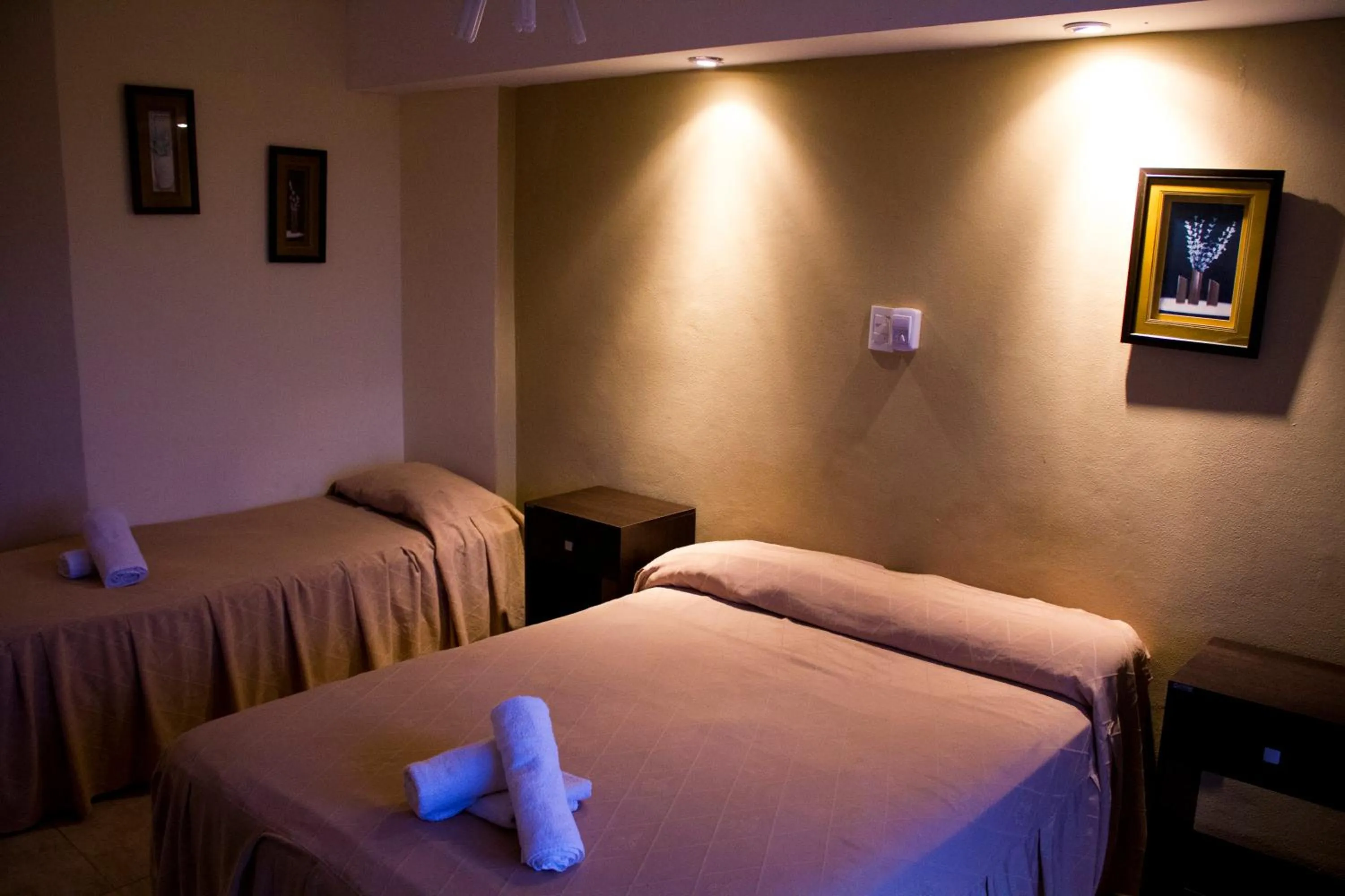 Photo of the whole room, Bed in Hotel San Remo Majestic