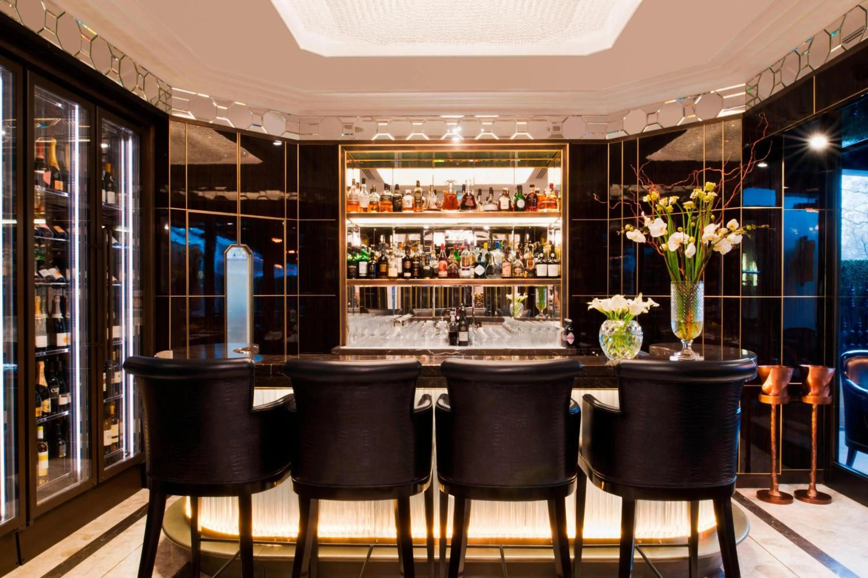 Lounge or bar in The Wellesley, a Luxury Collection Hotel, Knightsbridge, London