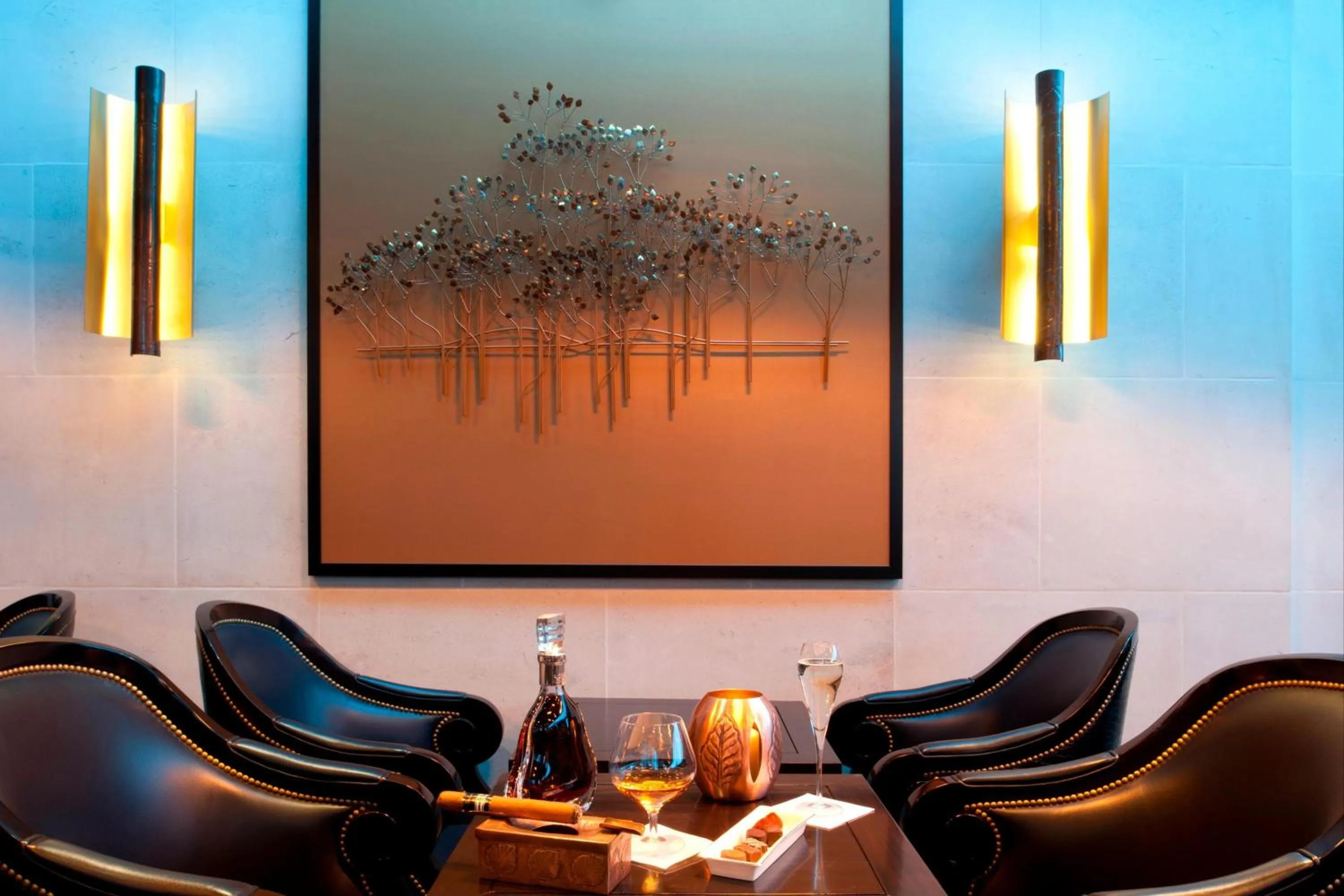 Lounge or bar in The Wellesley, a Luxury Collection Hotel, Knightsbridge, London