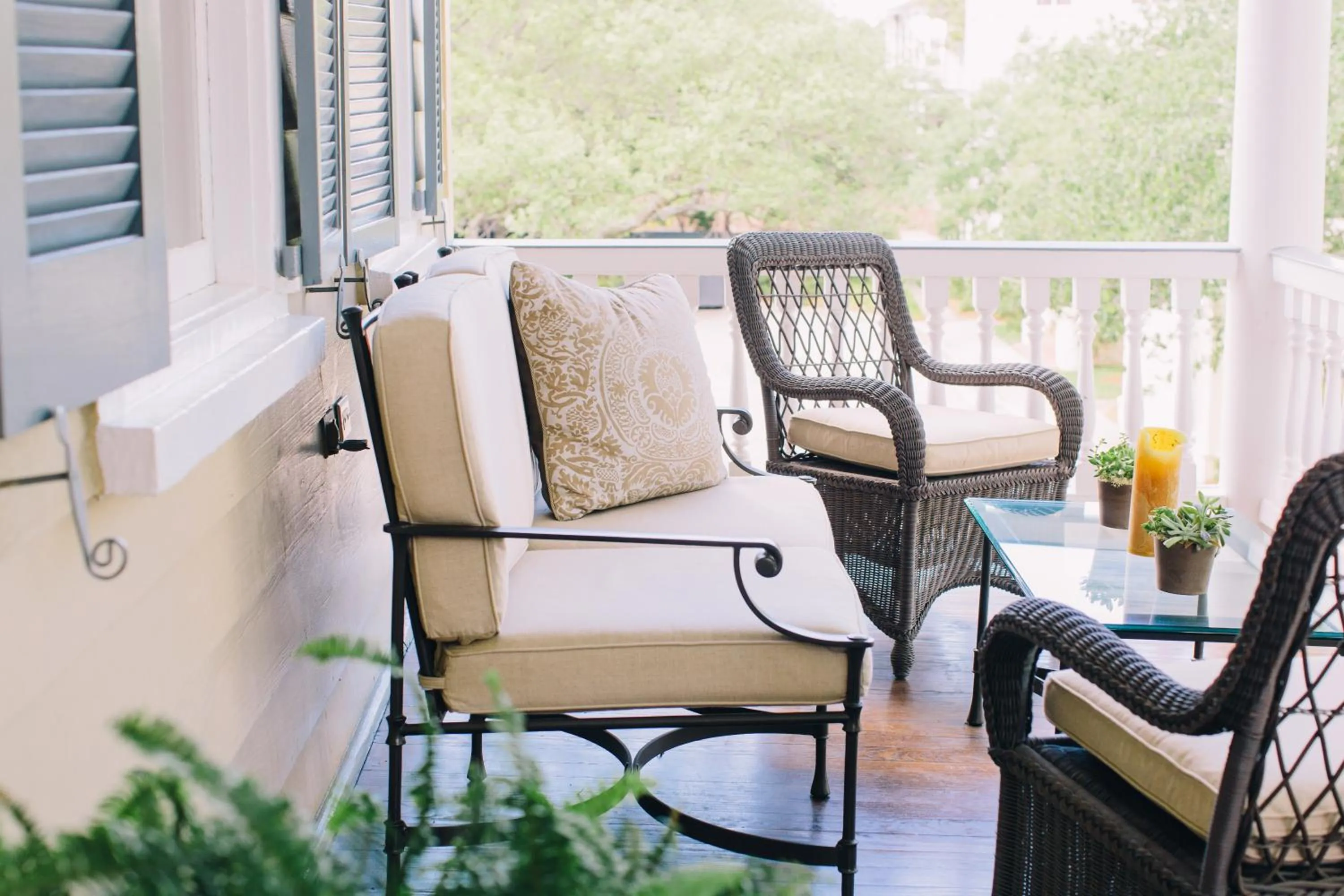 Patio in Zero George Hotel