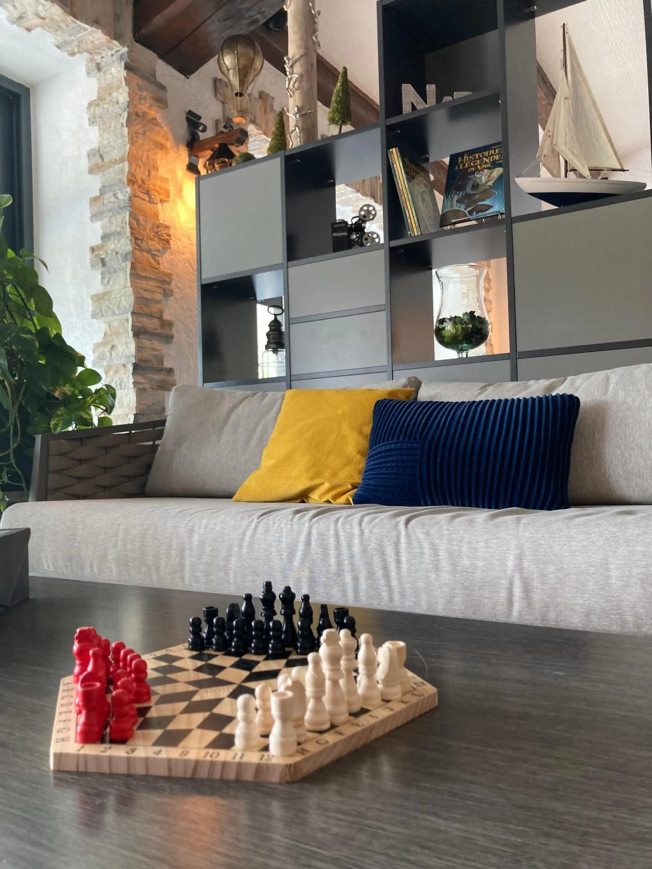 Living room in Hôtel Spa L'Ermitage